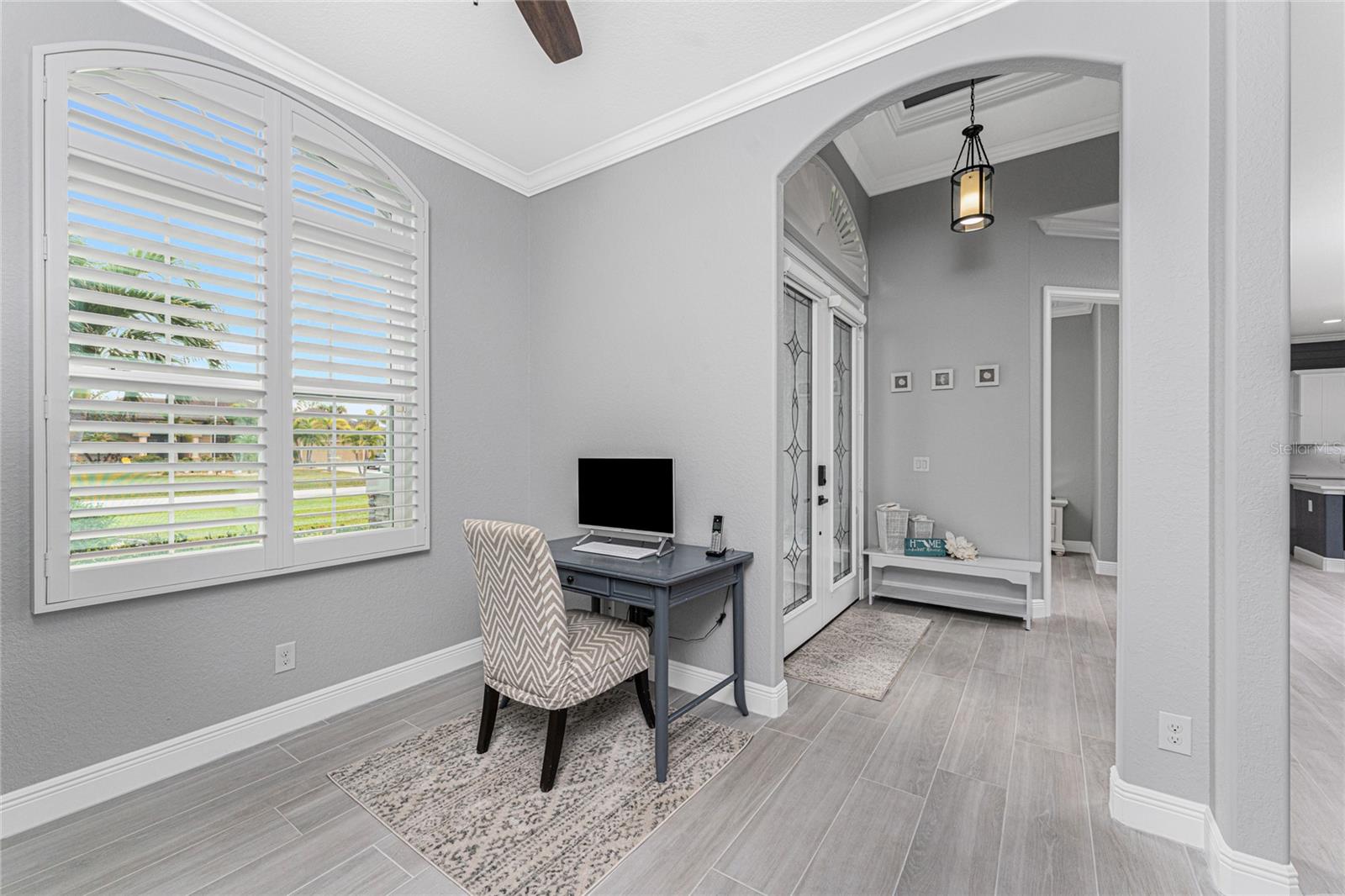 142 ISLAND CT, ROTONDA WEST, FL, 33947