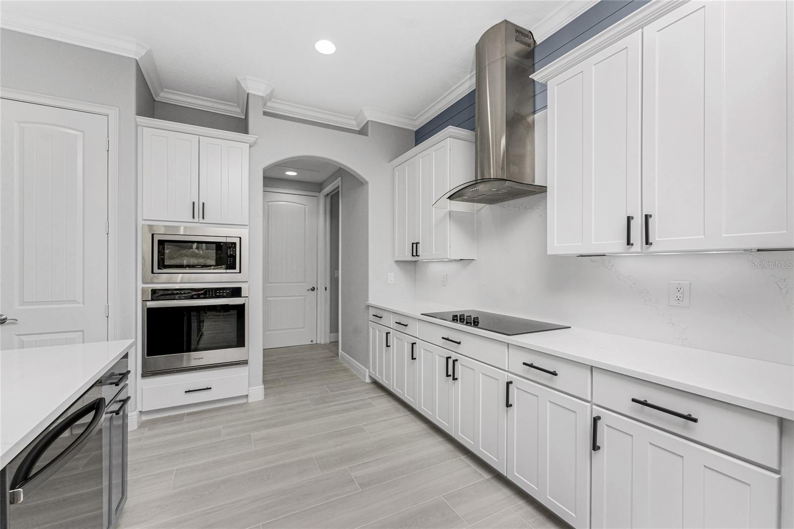 142 ISLAND CT, ROTONDA WEST, FL, 33947