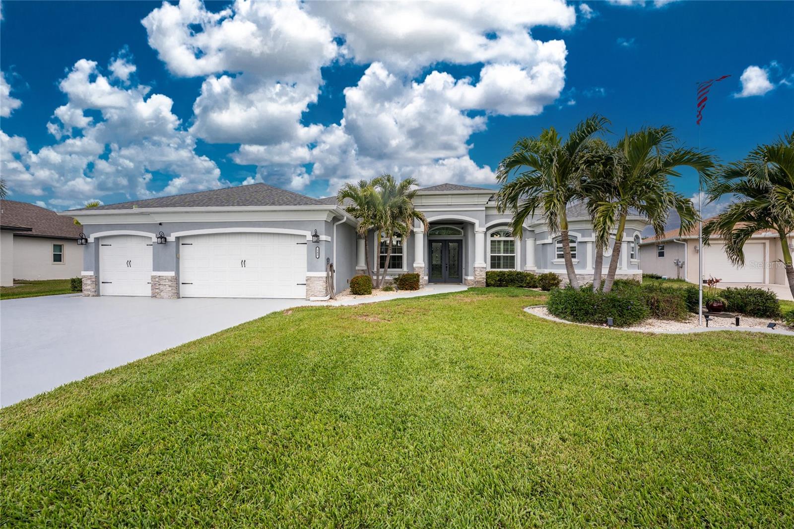 142 ISLAND CT, ROTONDA WEST, FL, 33947