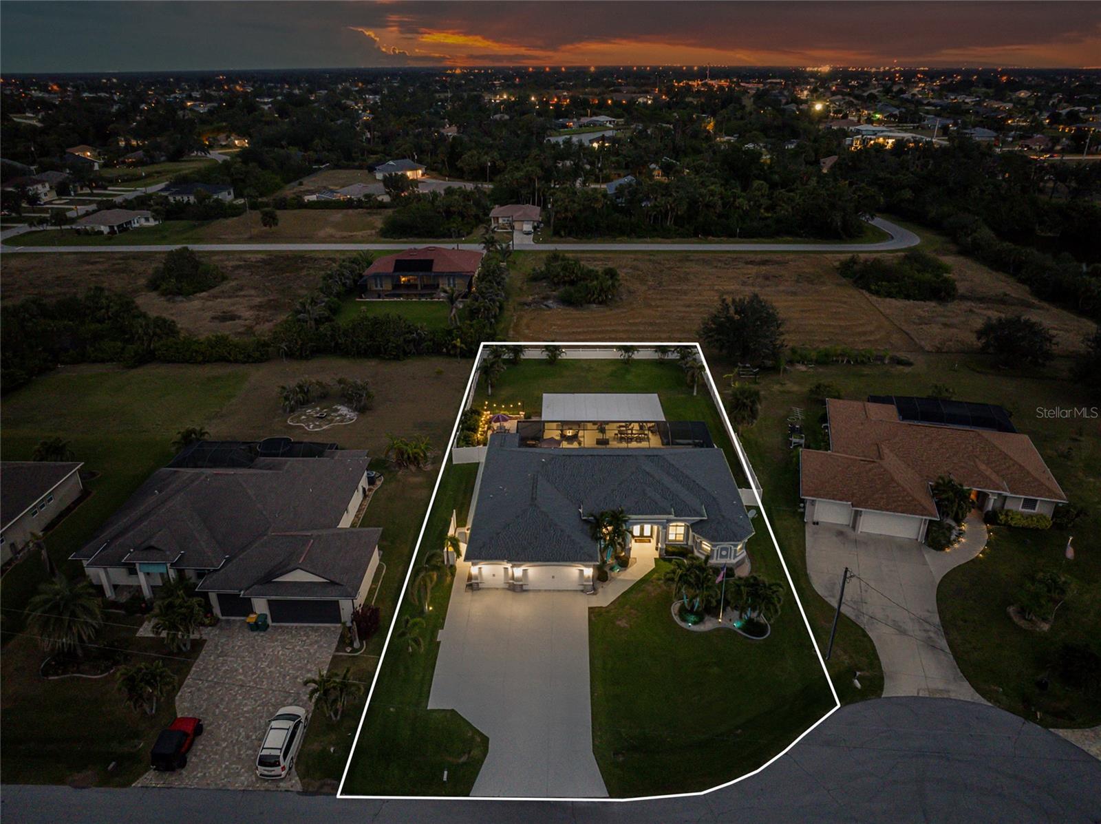142 ISLAND CT, ROTONDA WEST, FL, 33947