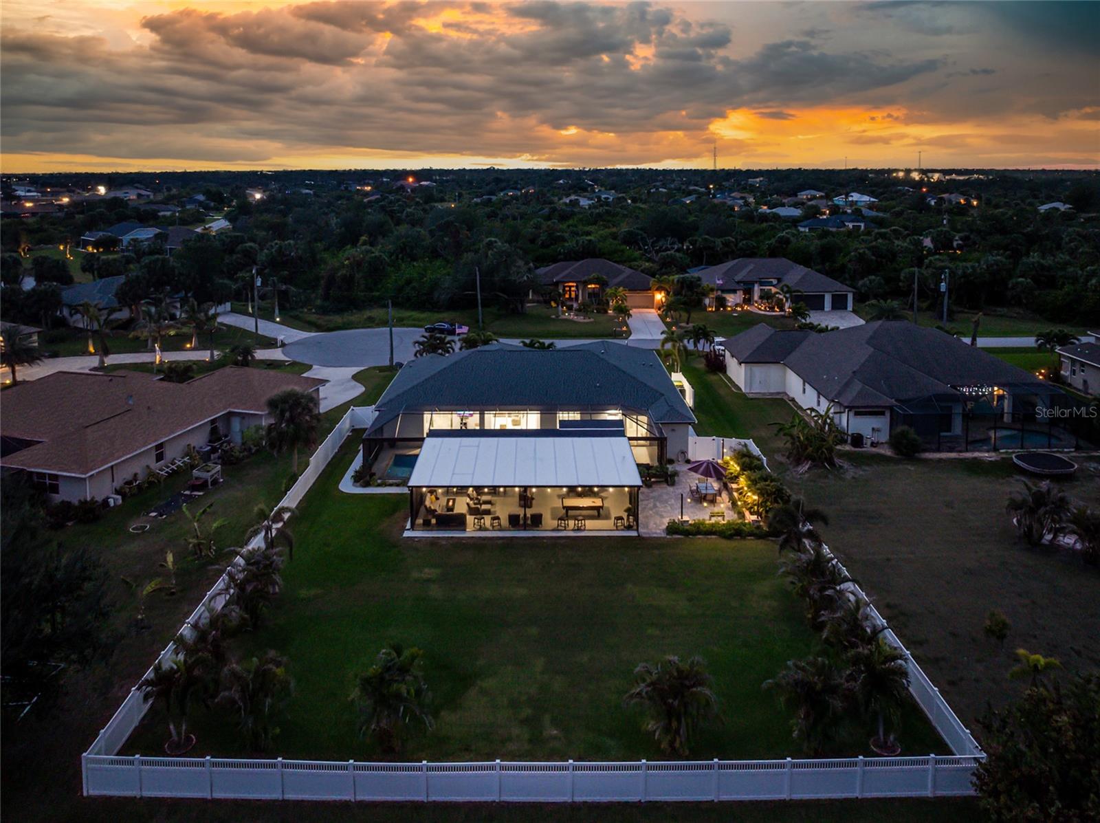 142 ISLAND CT, ROTONDA WEST, FL, 33947