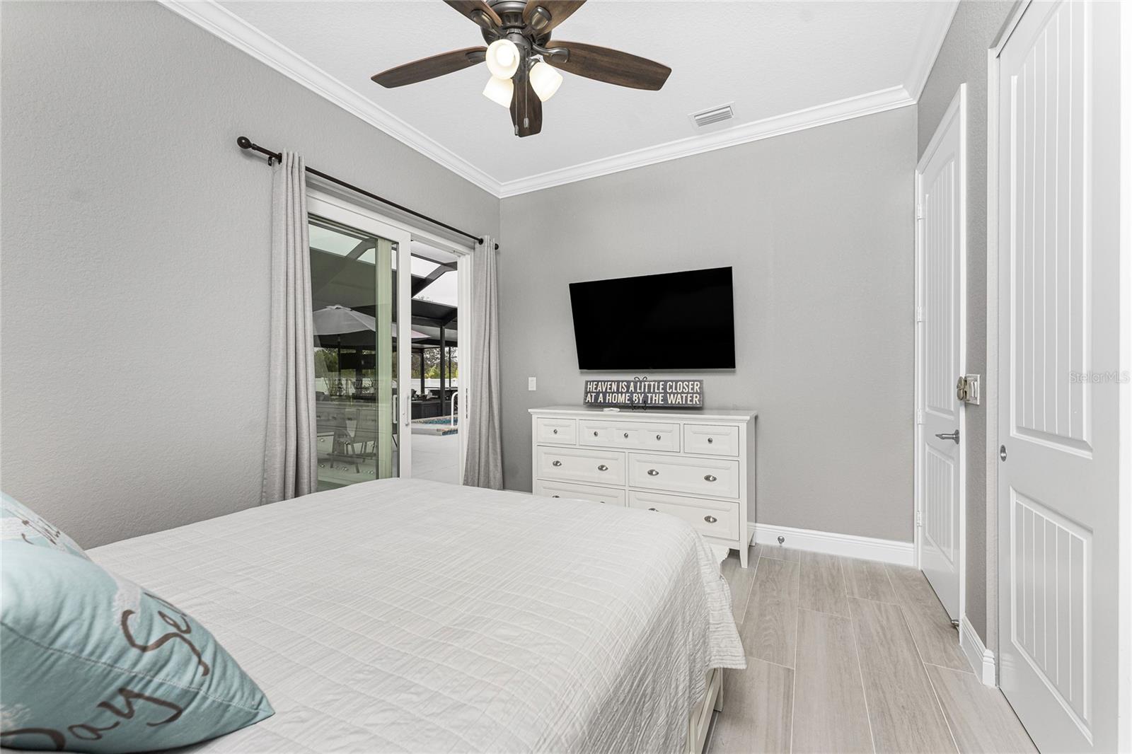 142 ISLAND CT, ROTONDA WEST, FL, 33947
