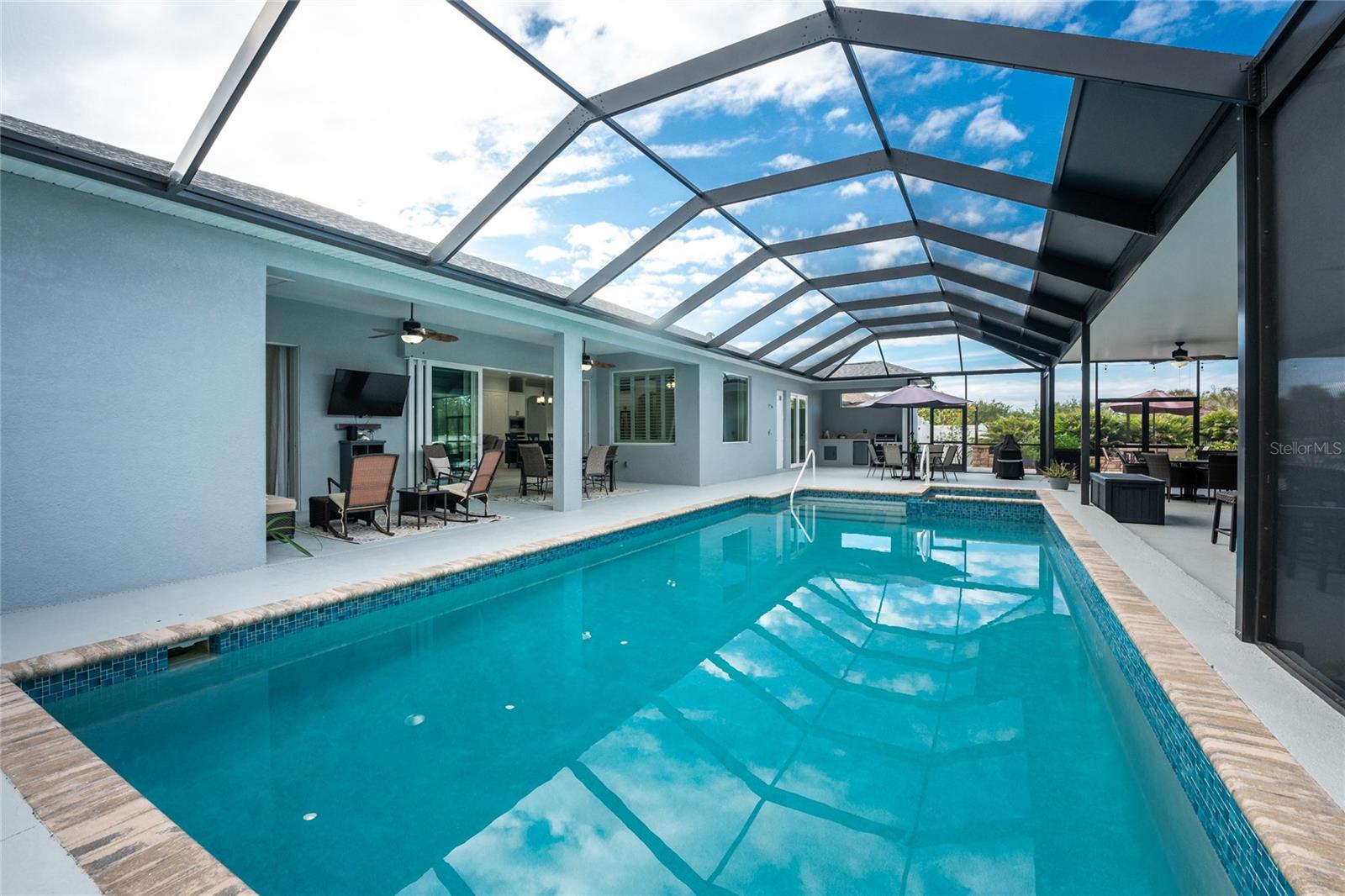 142 ISLAND CT, ROTONDA WEST, FL, 33947