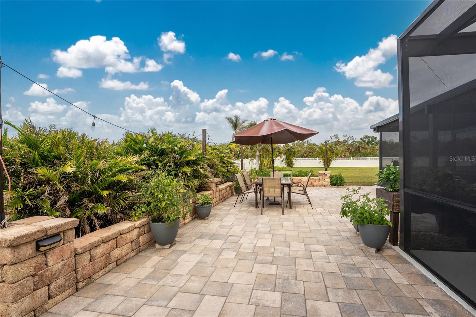 142 ISLAND CT, ROTONDA WEST, FL, 33947