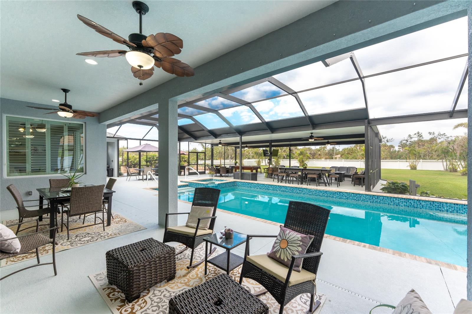 142 ISLAND CT, ROTONDA WEST, FL, 33947