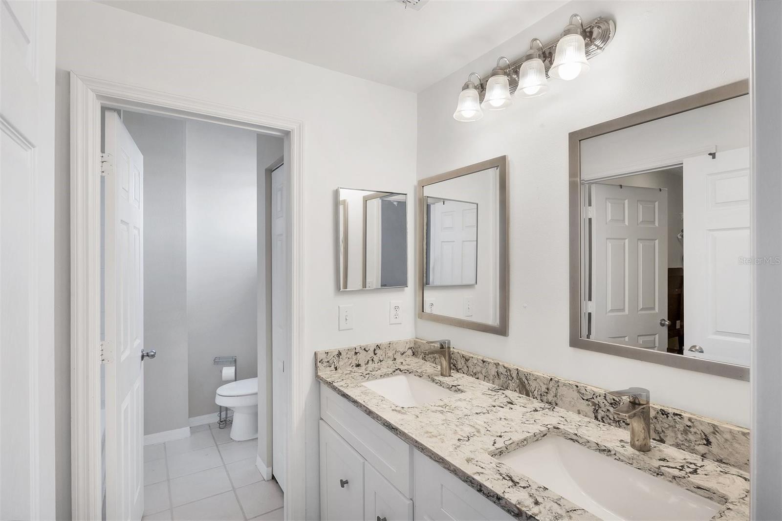 5700 BENTGRASS DR #16-211, SARASOTA, FL, 34235