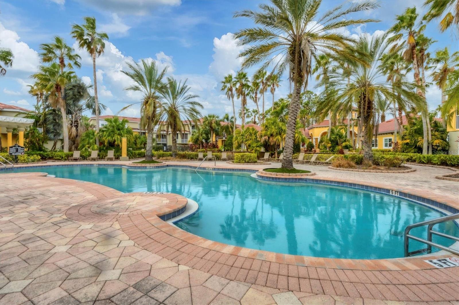 5700 BENTGRASS DR #16-211, SARASOTA, FL, 34235
