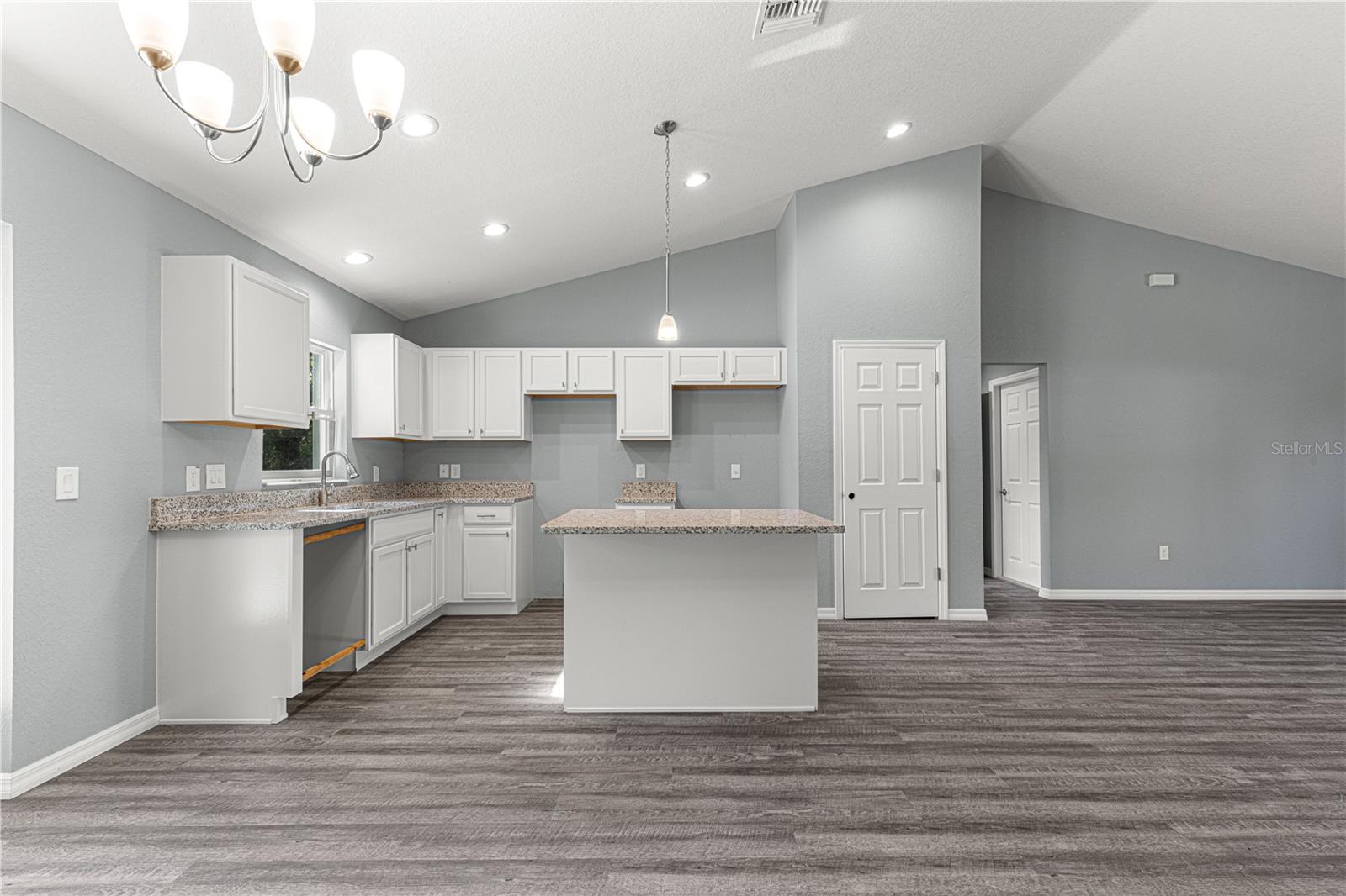 7084 SE 124 ST, BELLEVIEW, FL, 34420