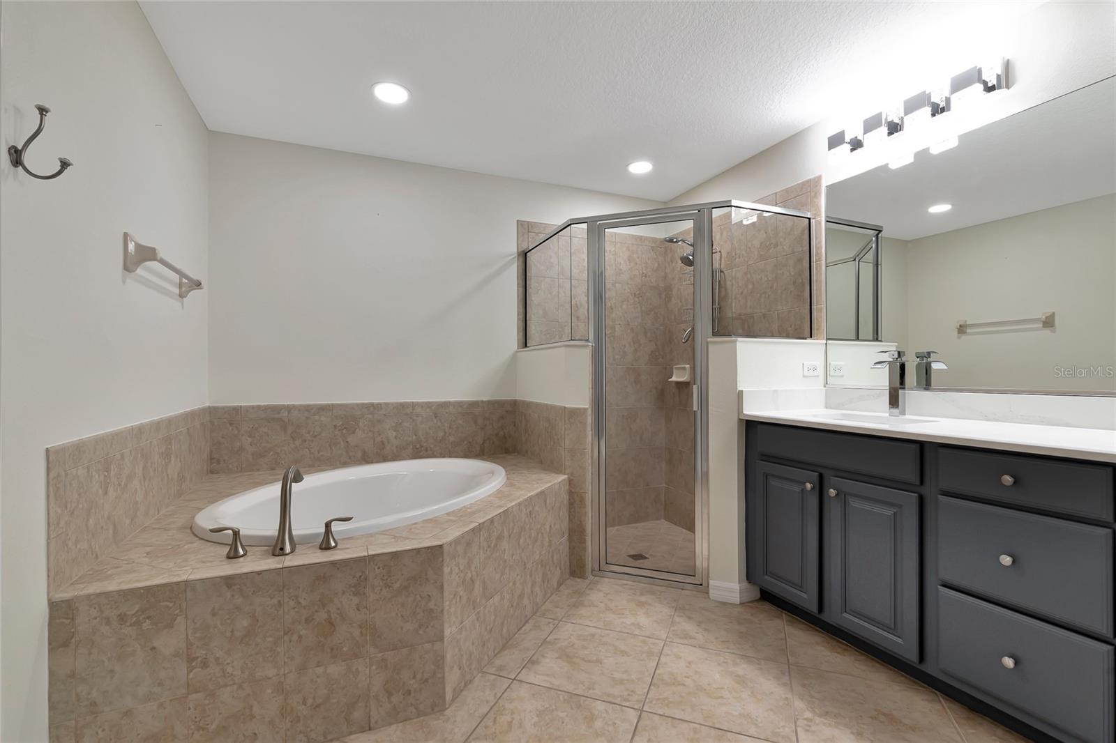 8402 GRAND ESTUARY TRL #101, BRADENTON, FL, 34212