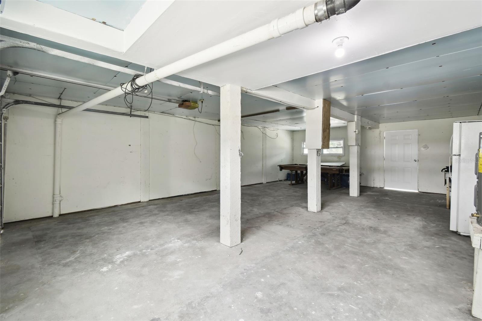 6416 FINANCE AVE, WEEKI WACHEE, FL, 34607
