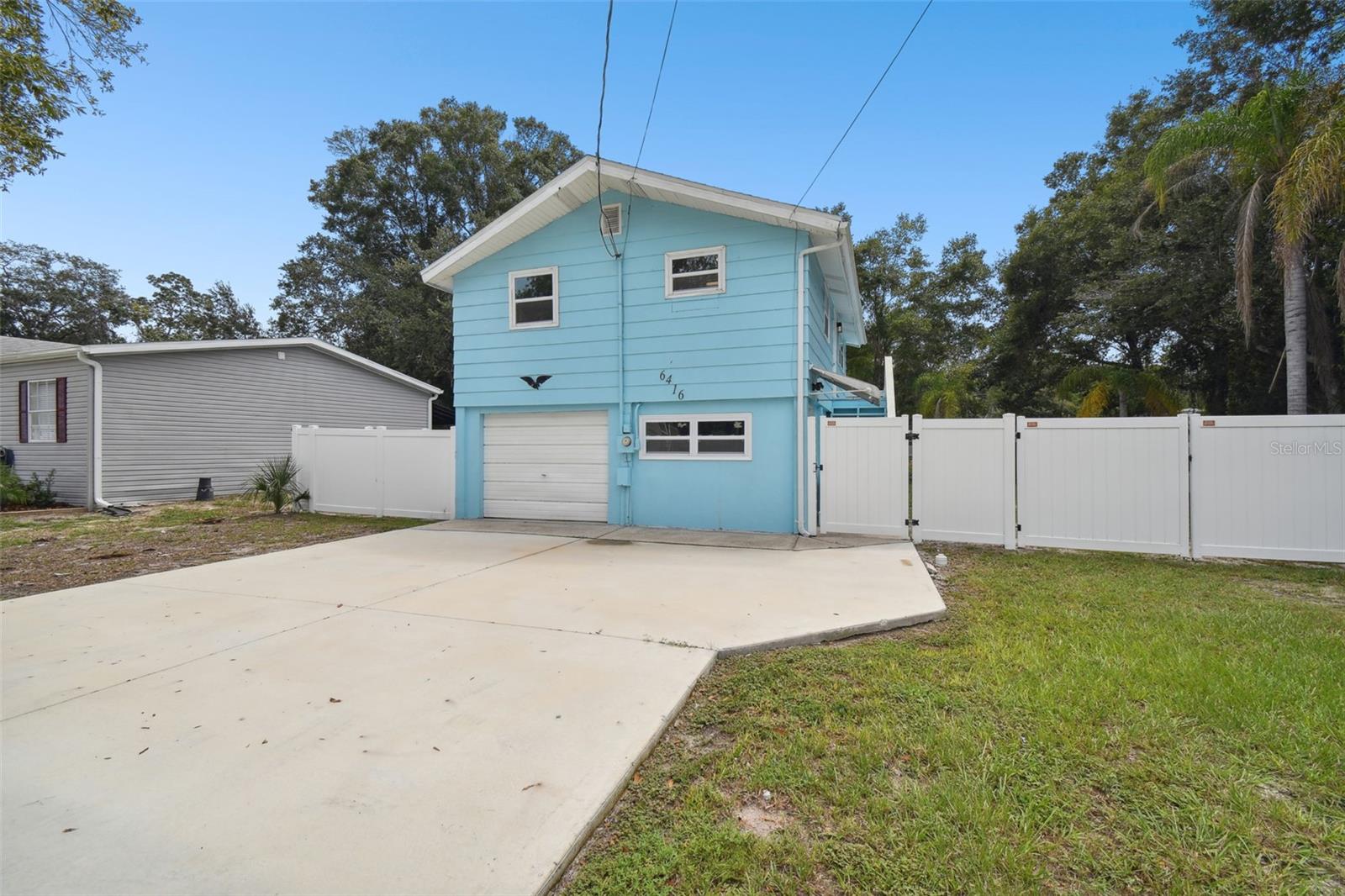 6416 FINANCE AVE, WEEKI WACHEE, FL, 34607
