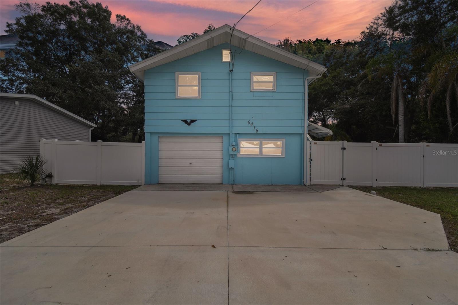 6416 FINANCE AVE, WEEKI WACHEE, FL, 34607