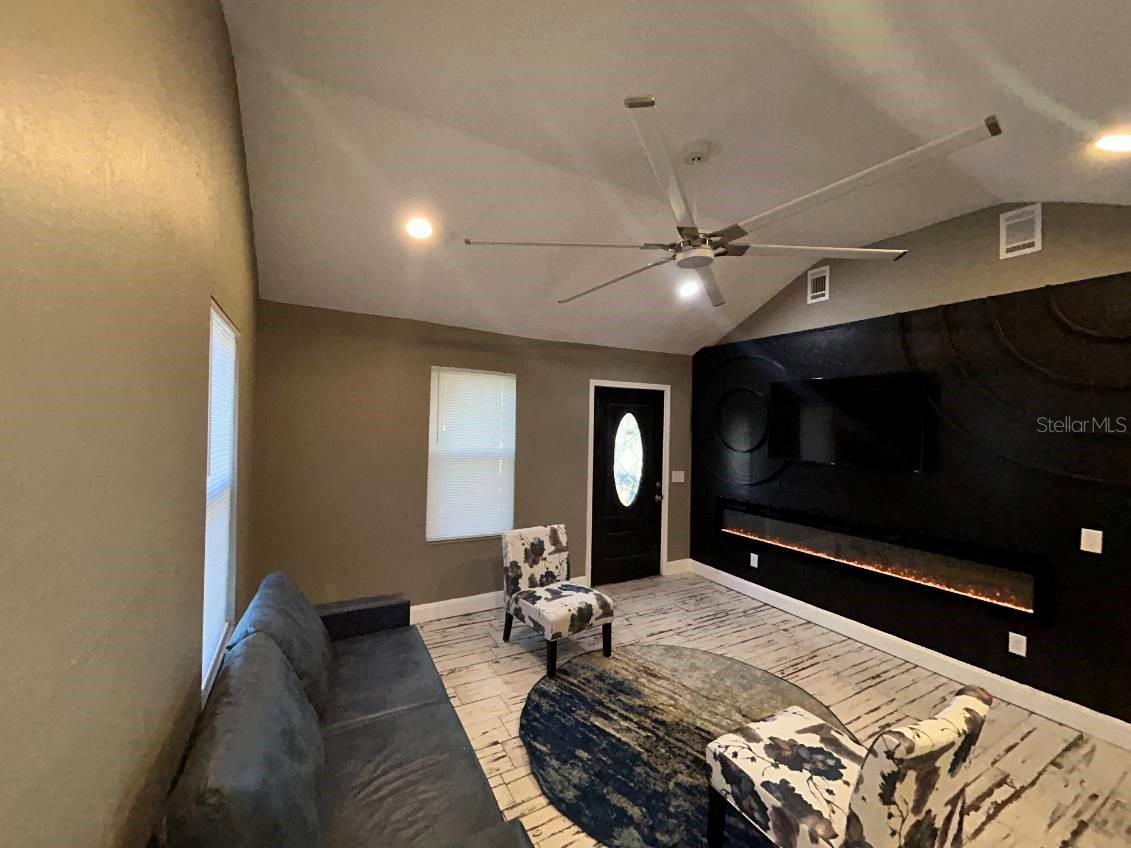 440 THOMPSON ST, JACKSONVILLE, FL, 32254