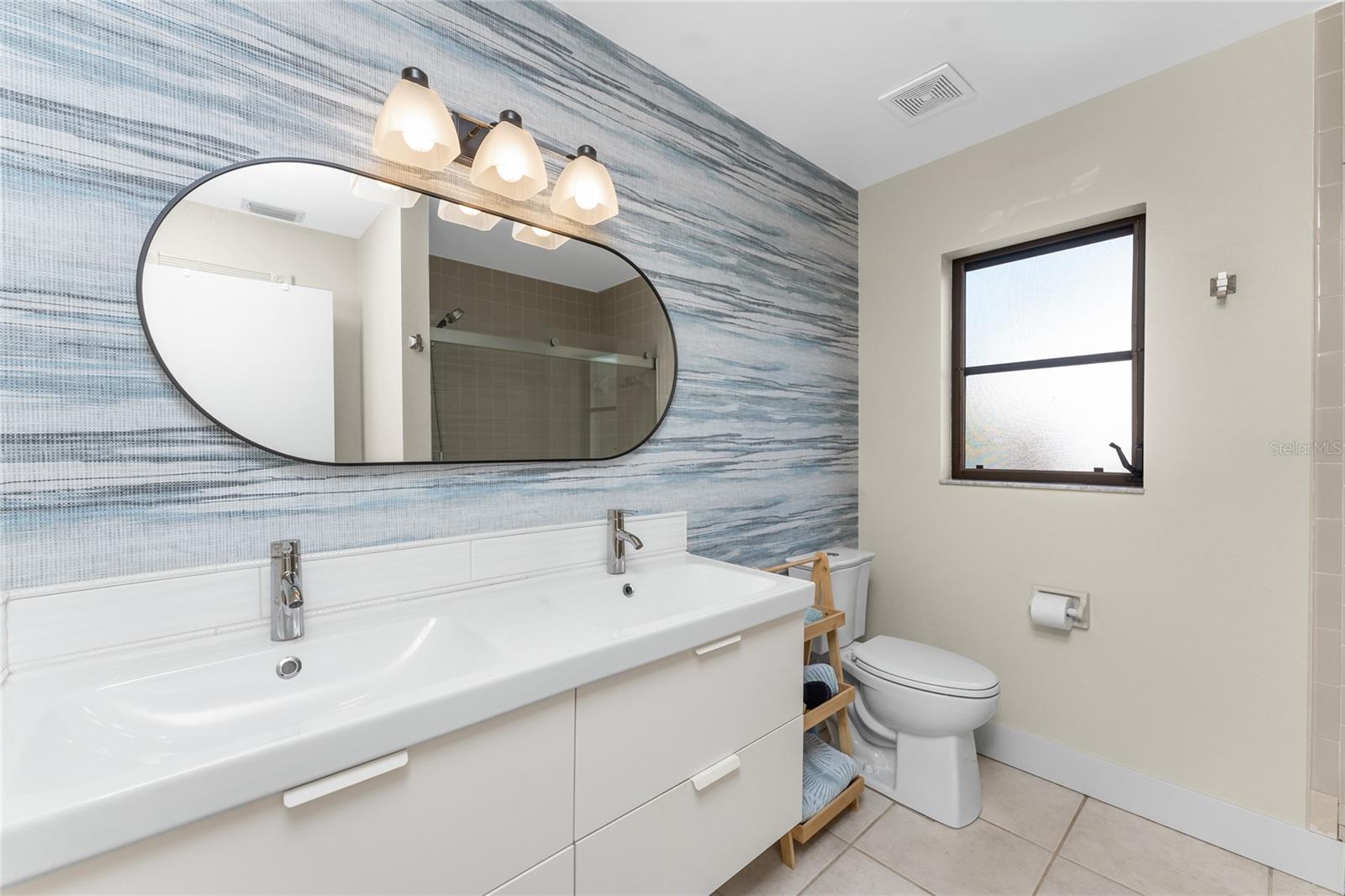 307 GLADSTONE BLVD, ENGLEWOOD, FL, 34223