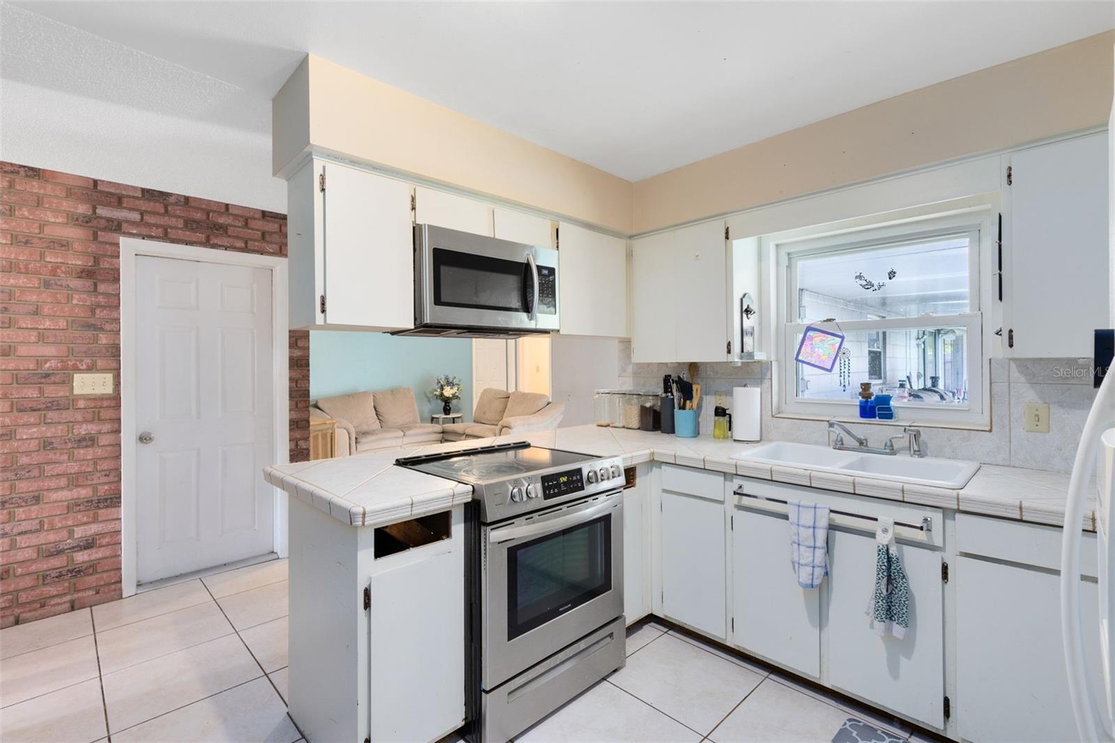 719 DAWSON AVE, ORLANDO, FL, 32825