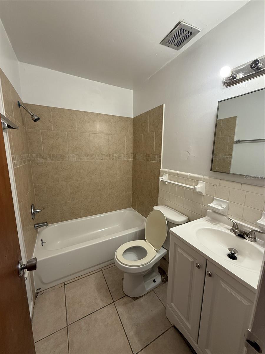 5658 BERRY ST #19, ORLANDO, FL, 32808