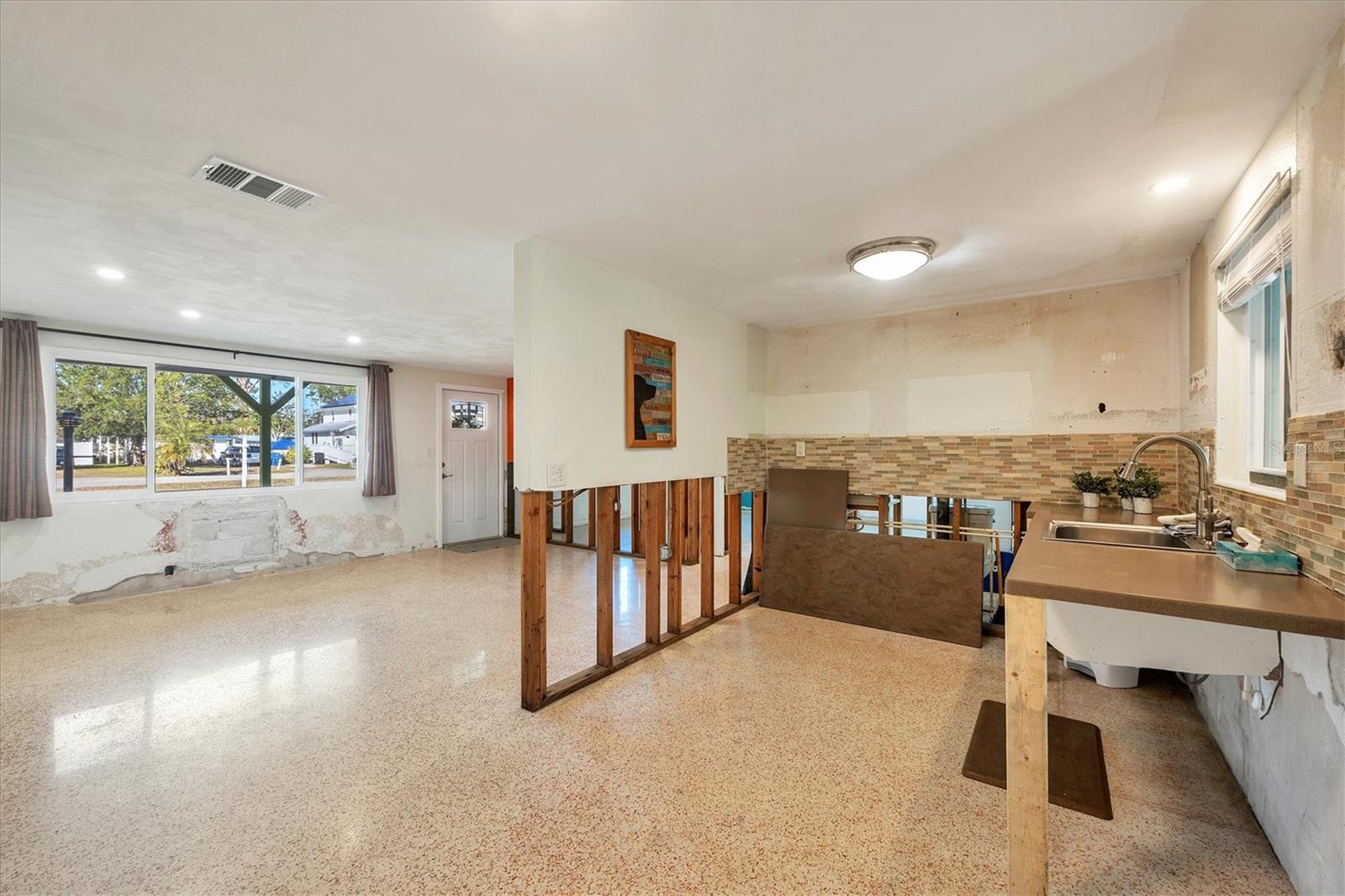 609 W PERRY ST, ENGLEWOOD, FL, 34223