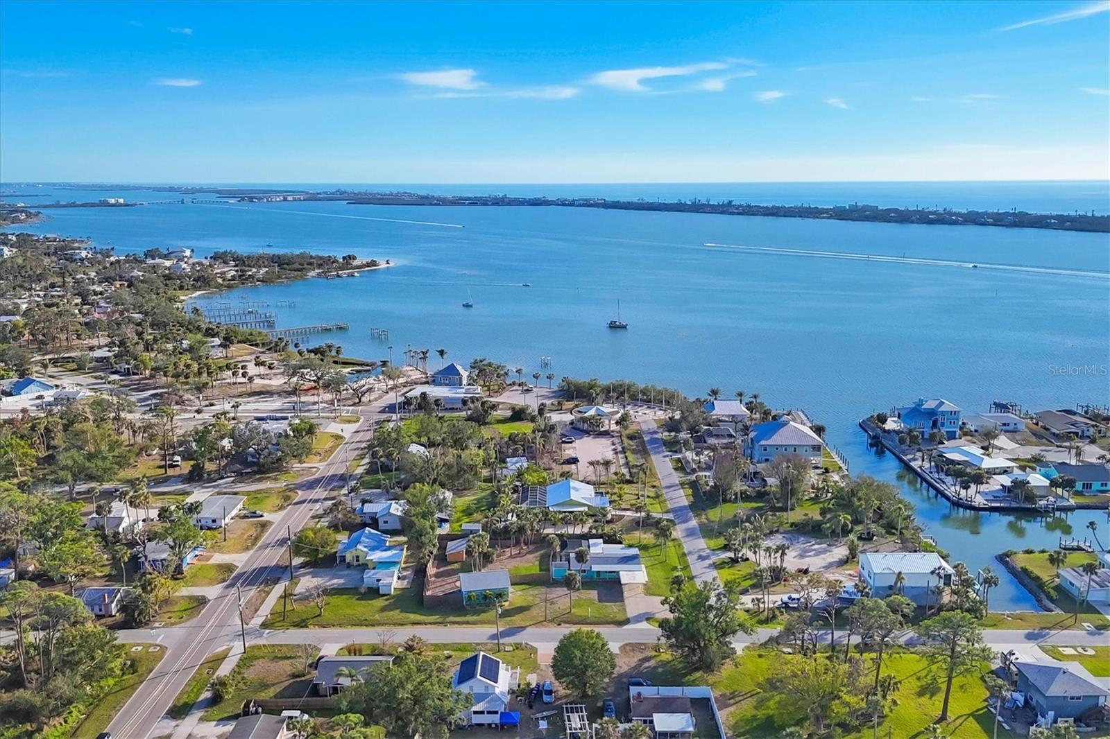 609 W PERRY ST, ENGLEWOOD, FL, 34223