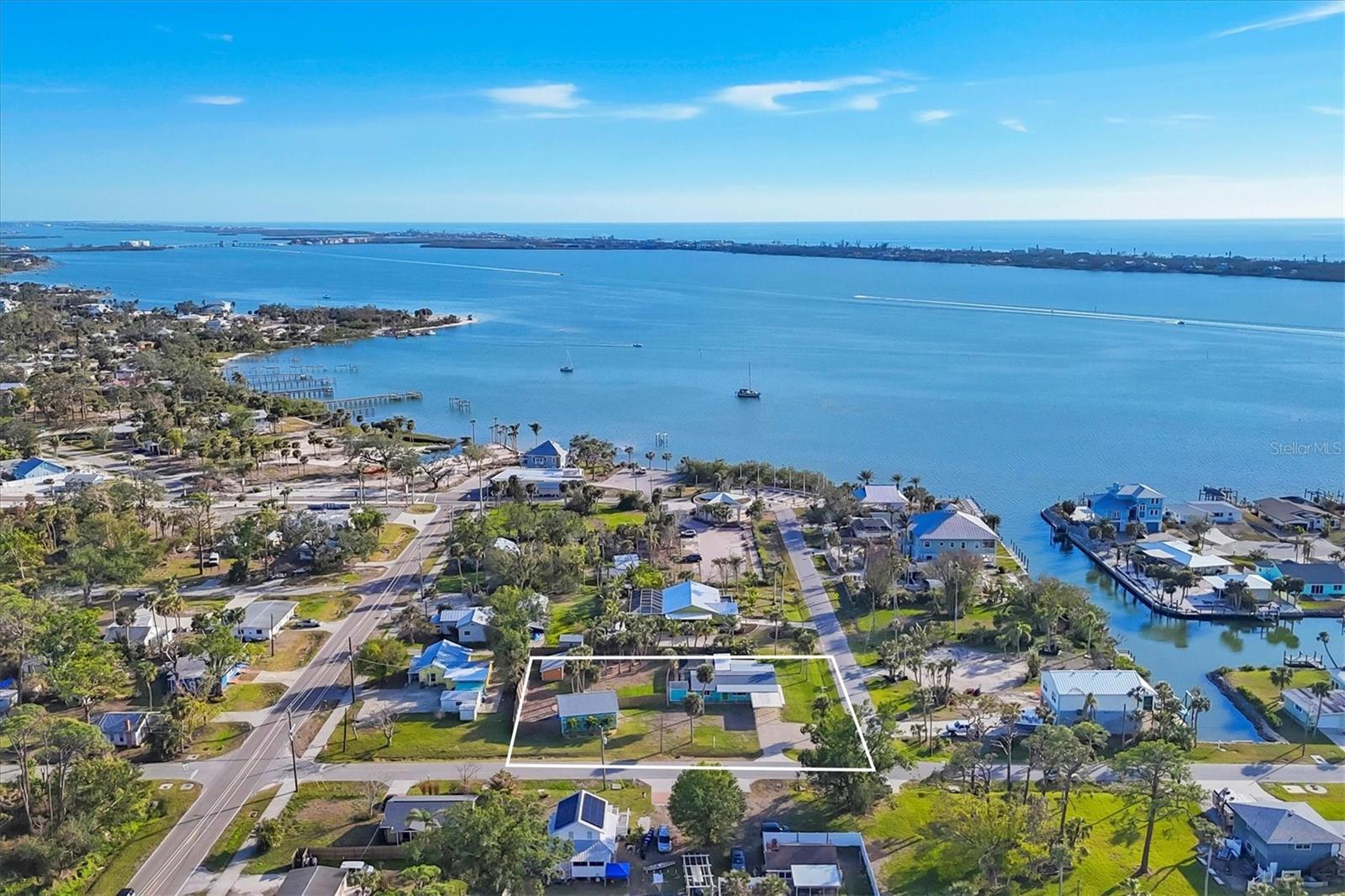 609 W PERRY ST, ENGLEWOOD, FL, 34223