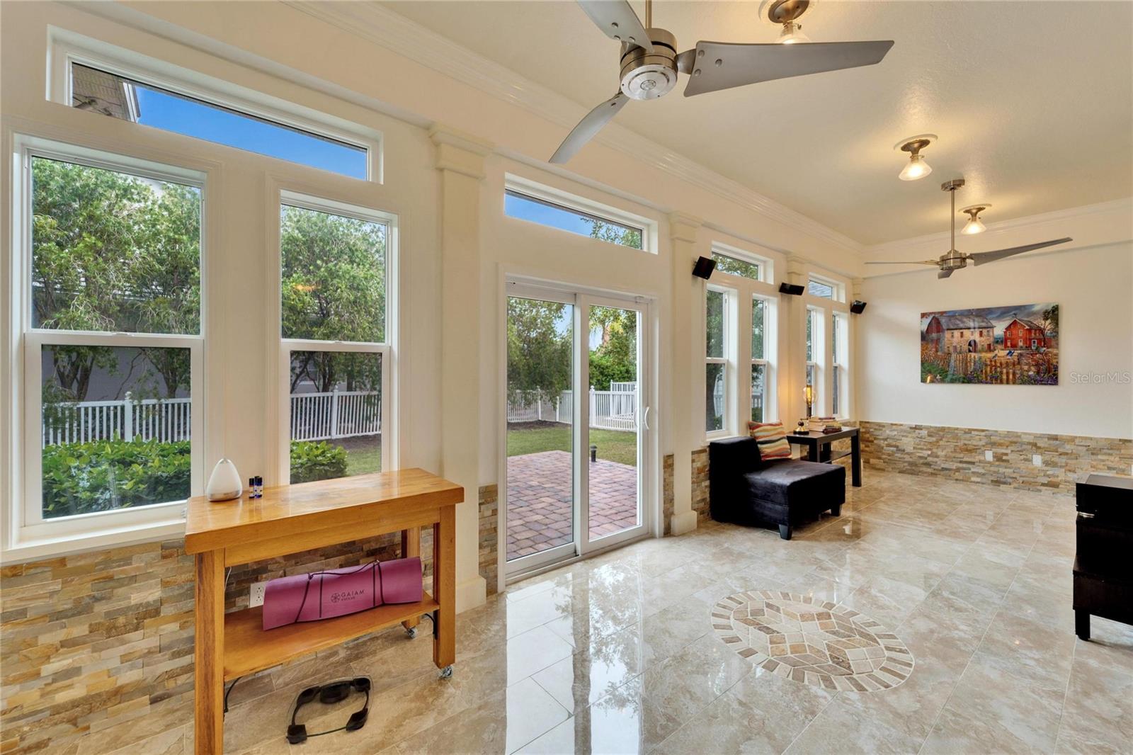 402 ISLEBAY DR, APOLLO BEACH, FL, 33572