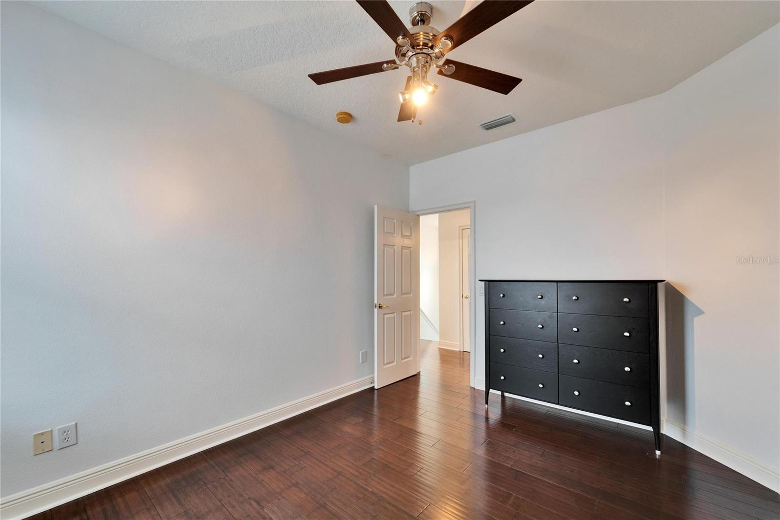 402 ISLEBAY DR, APOLLO BEACH, FL, 33572