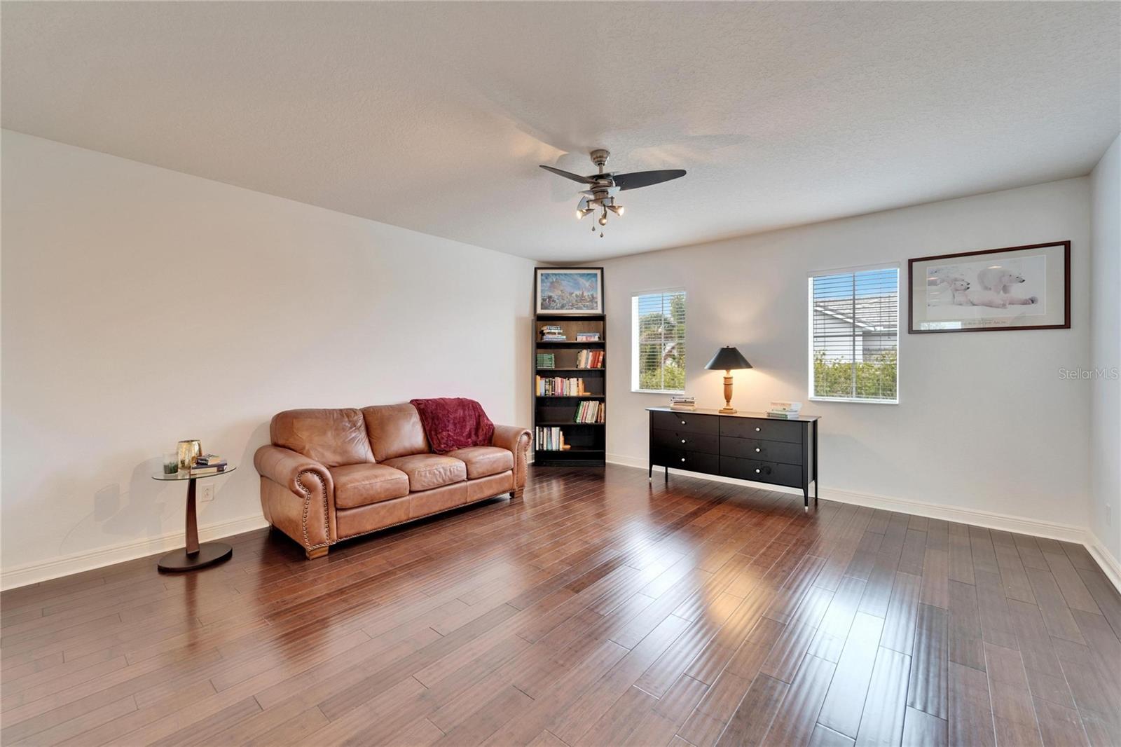 402 ISLEBAY DR, APOLLO BEACH, FL, 33572