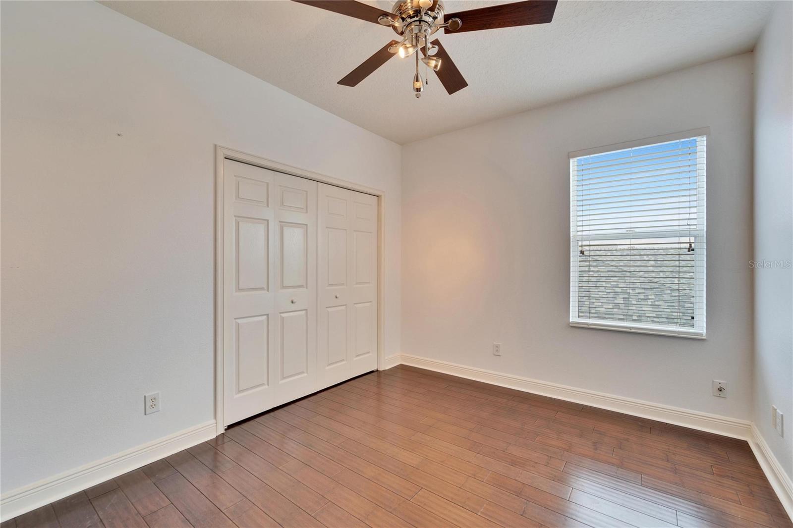 402 ISLEBAY DR, APOLLO BEACH, FL, 33572