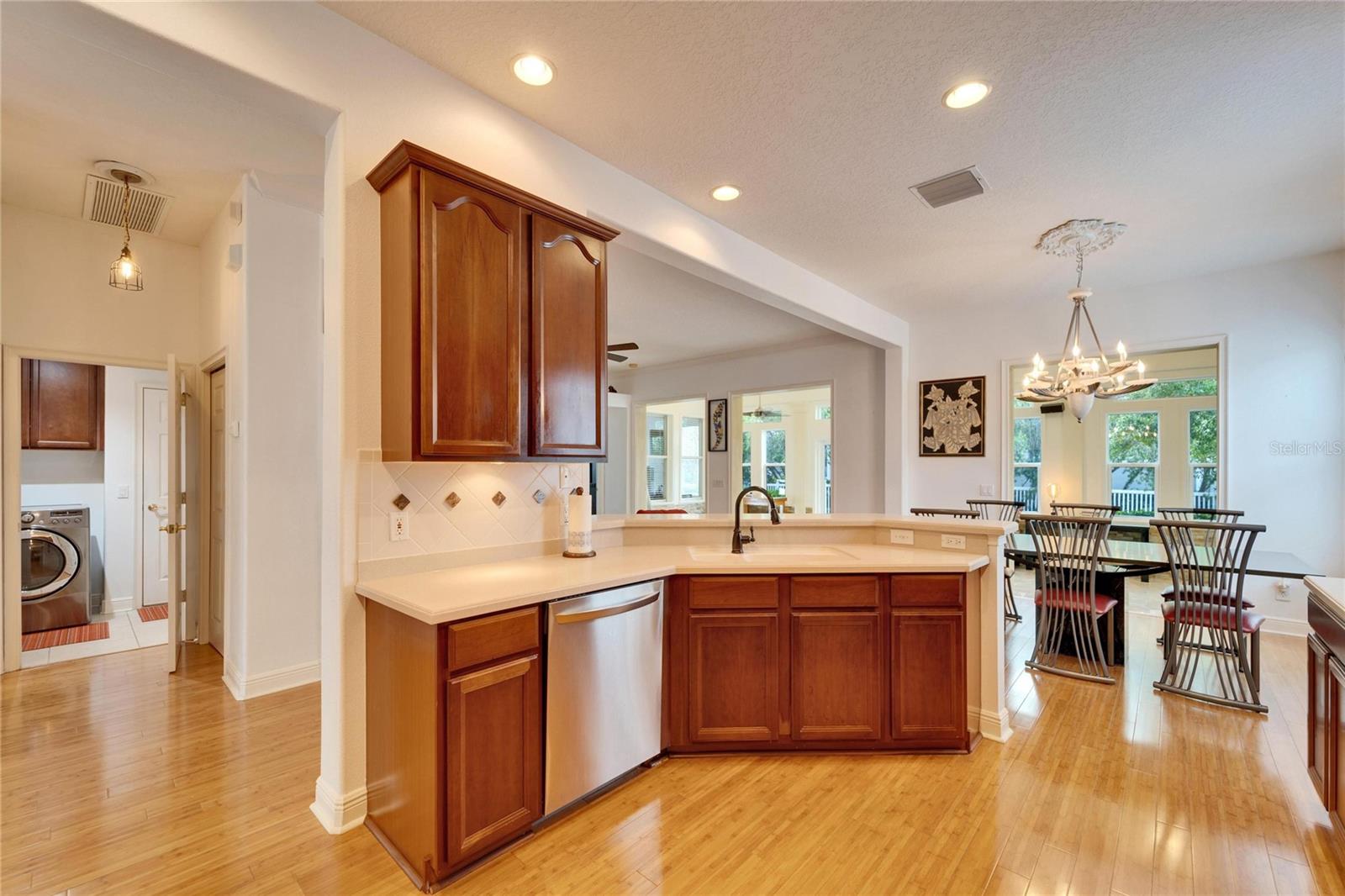 402 ISLEBAY DR, APOLLO BEACH, FL, 33572