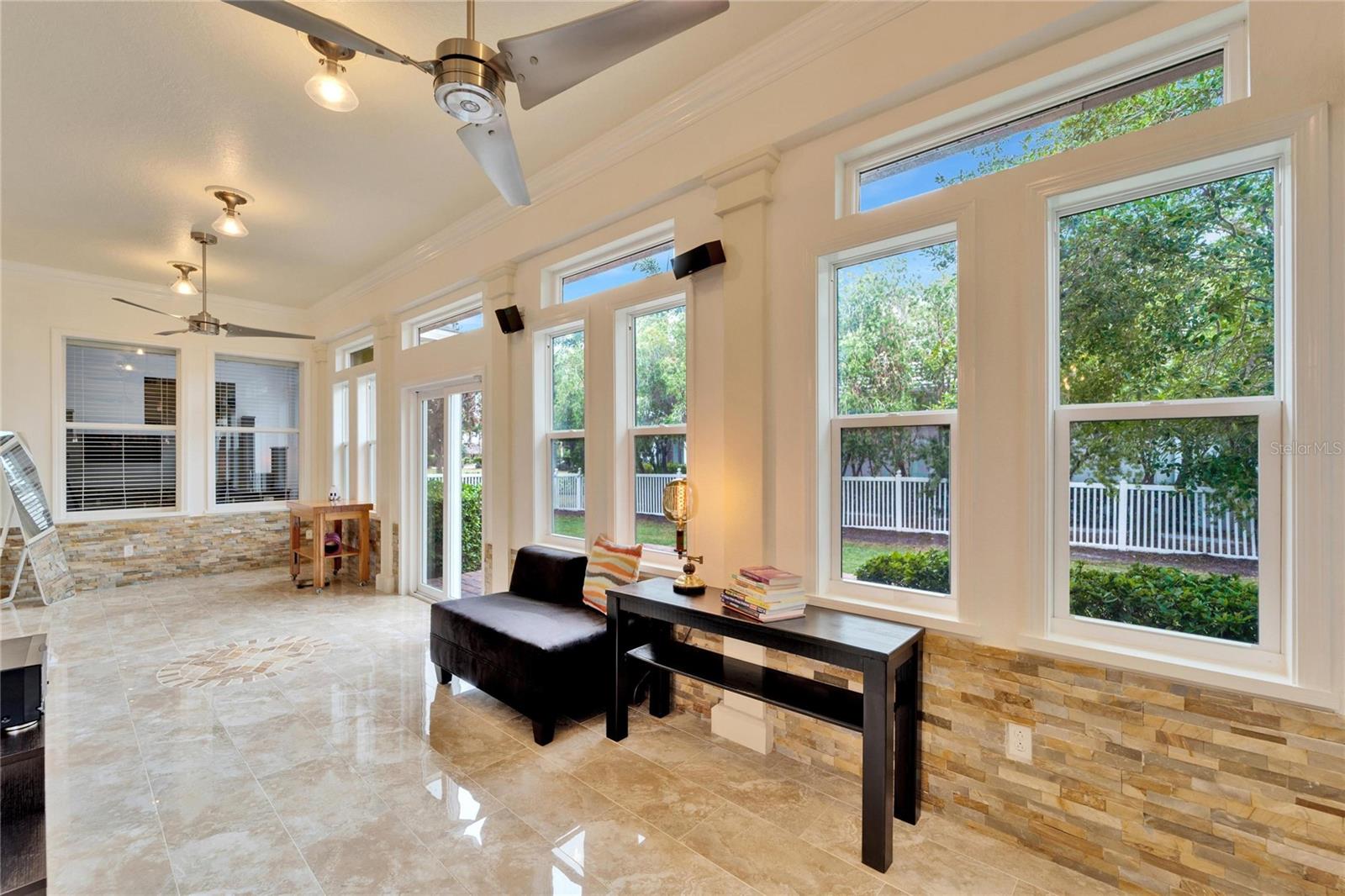 402 ISLEBAY DR, APOLLO BEACH, FL, 33572