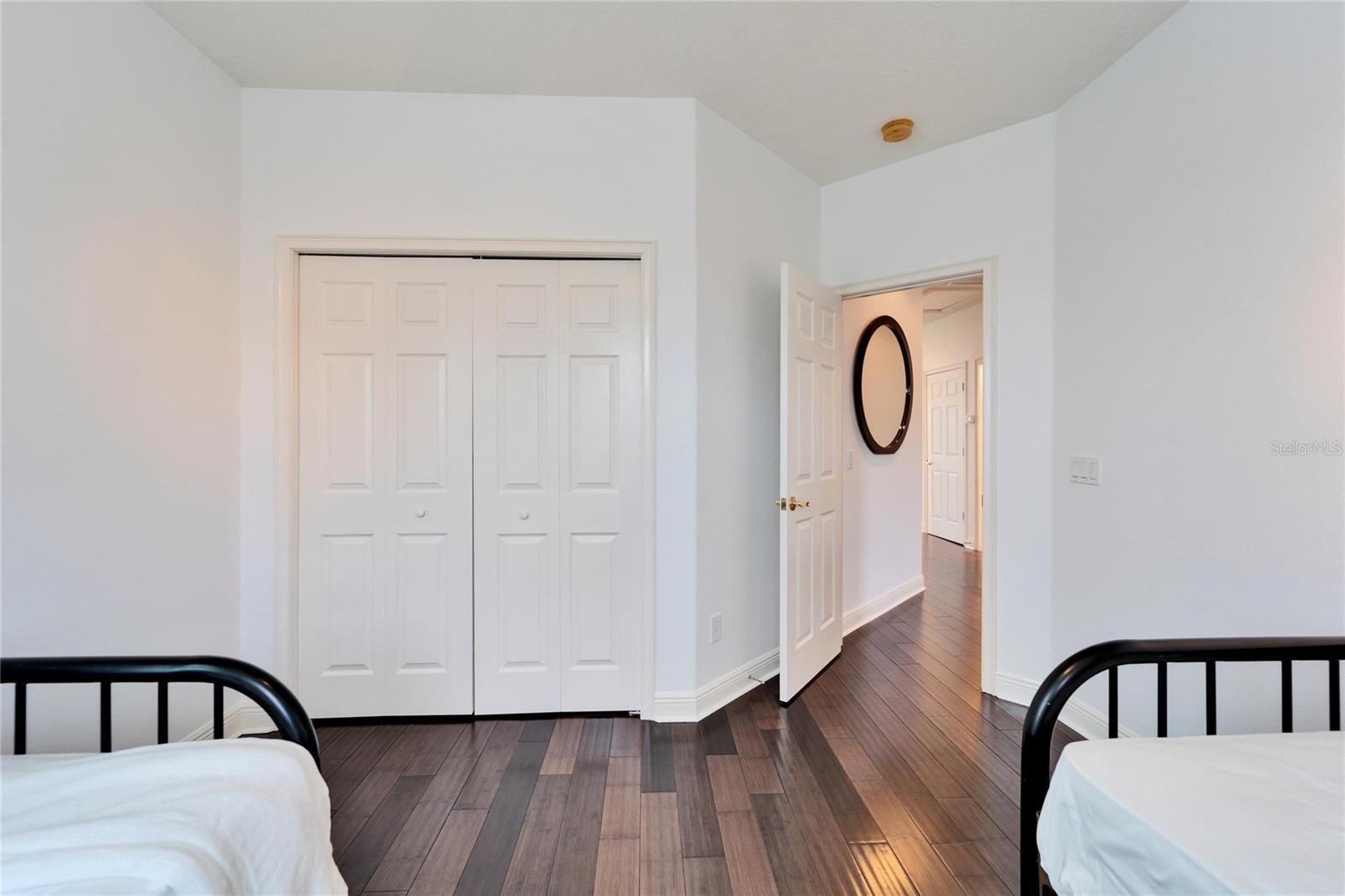 402 ISLEBAY DR, APOLLO BEACH, FL, 33572
