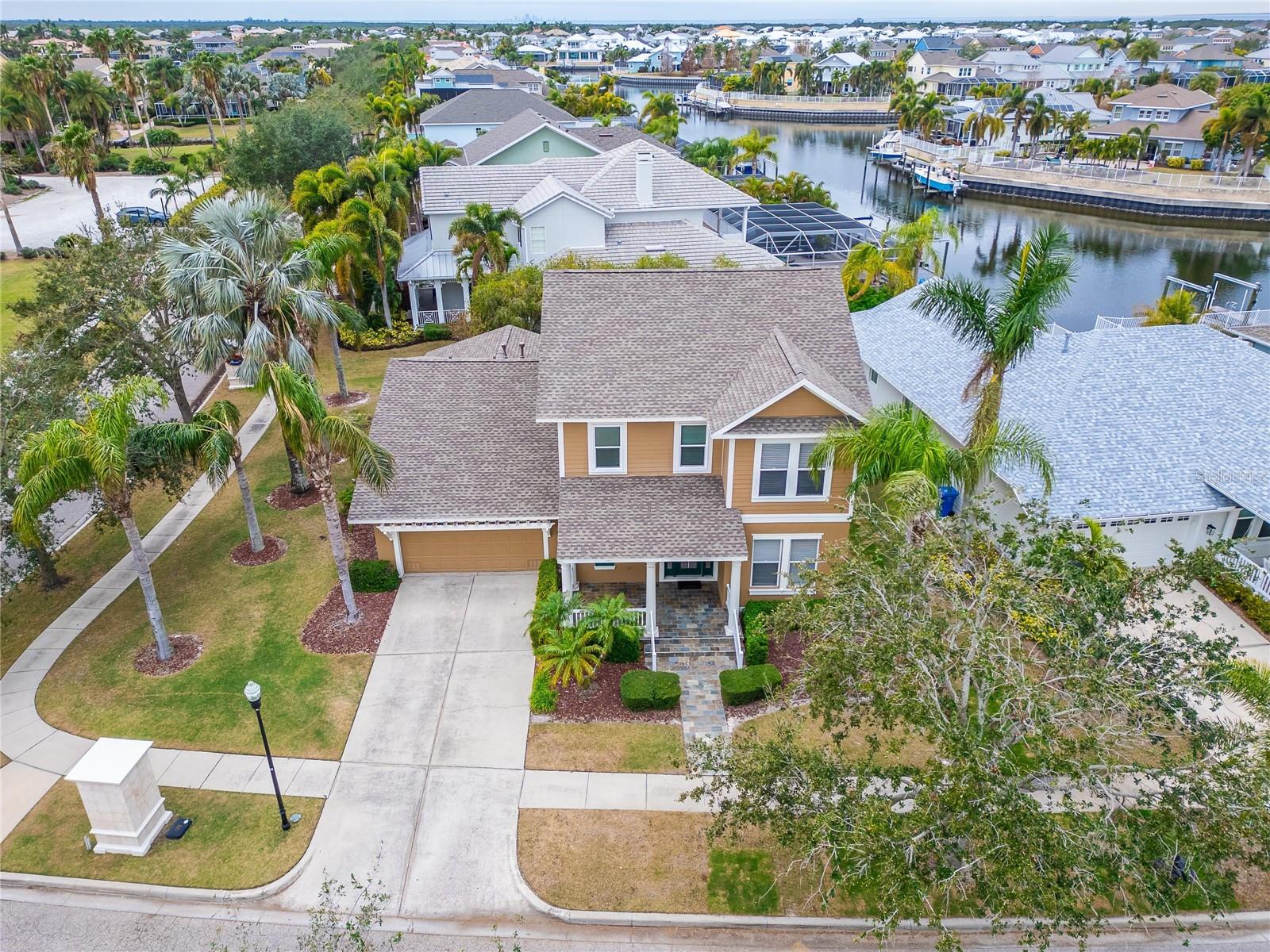 402 ISLEBAY DR, APOLLO BEACH, FL, 33572