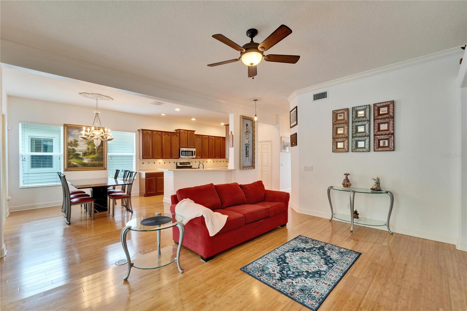 402 ISLEBAY DR, APOLLO BEACH, FL, 33572
