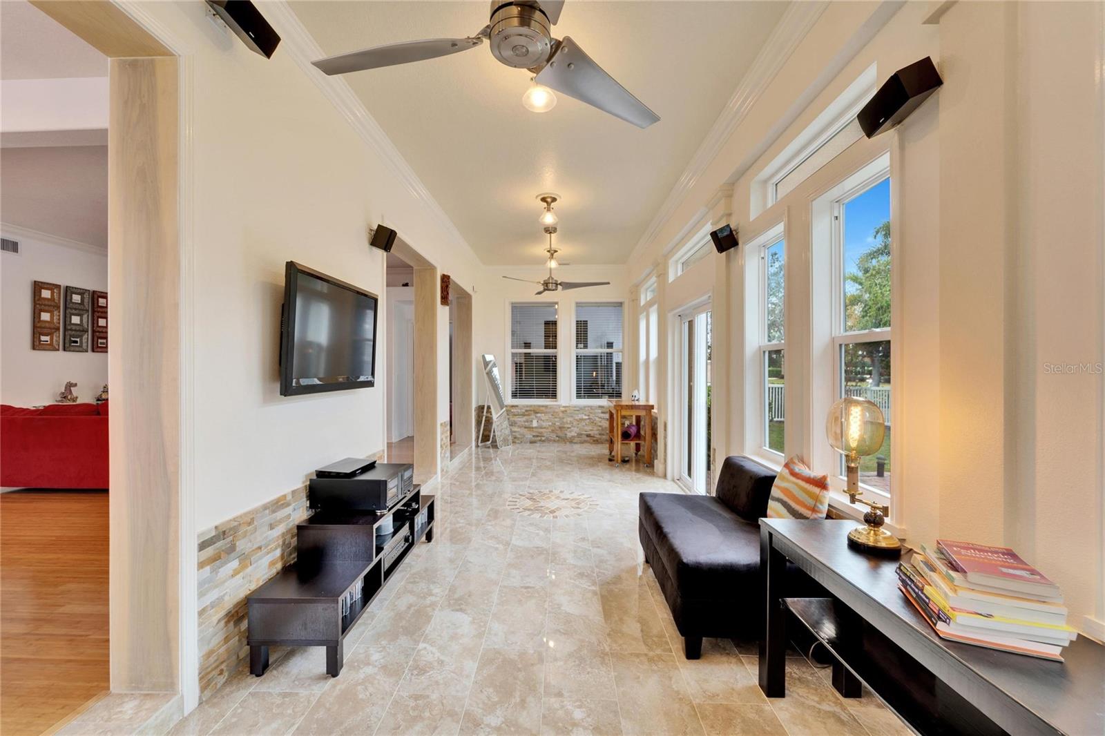 402 ISLEBAY DR, APOLLO BEACH, FL, 33572