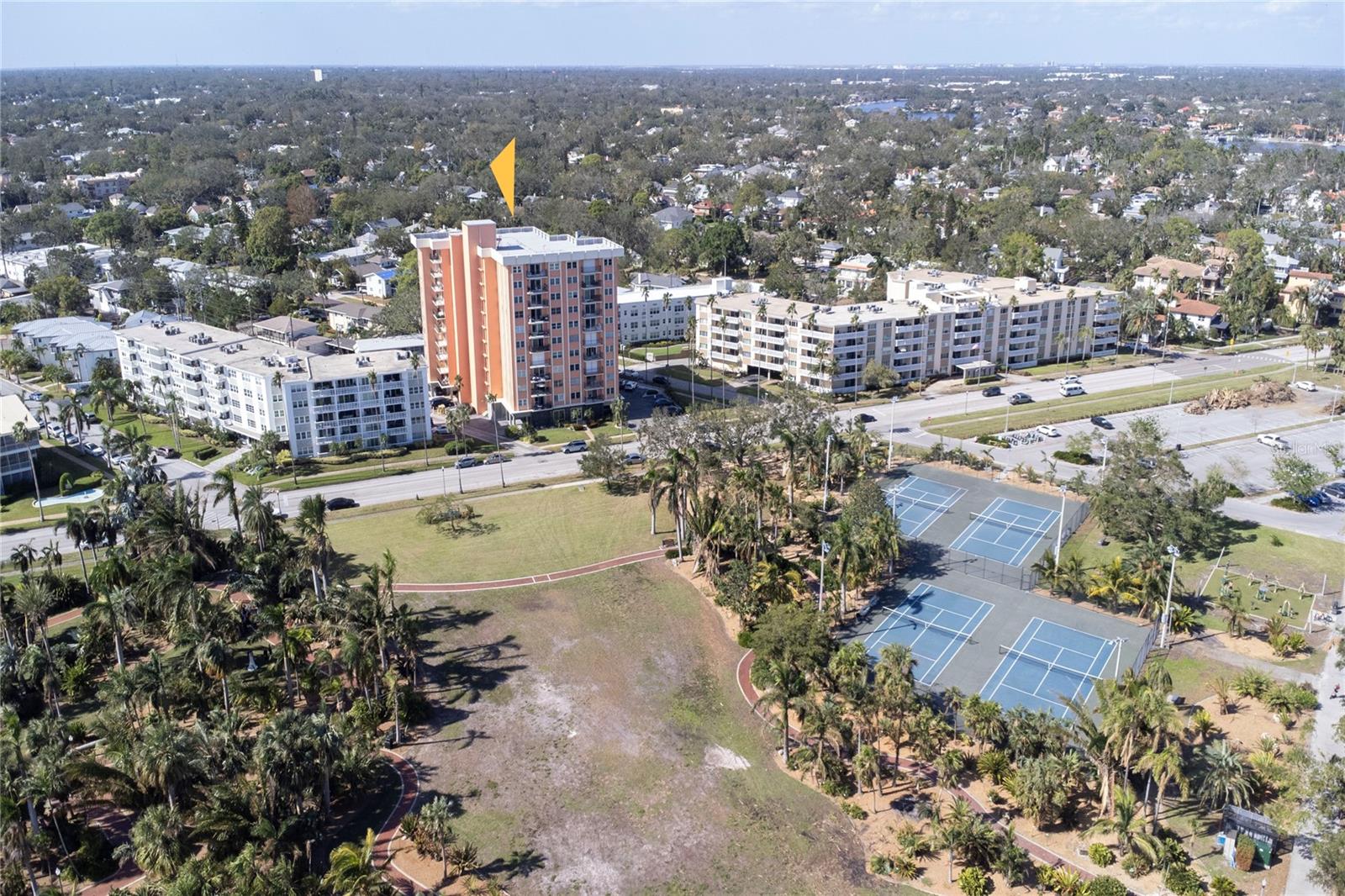 1120 N SHORE DR NE #1103, ST PETERSBURG, FL, 33701