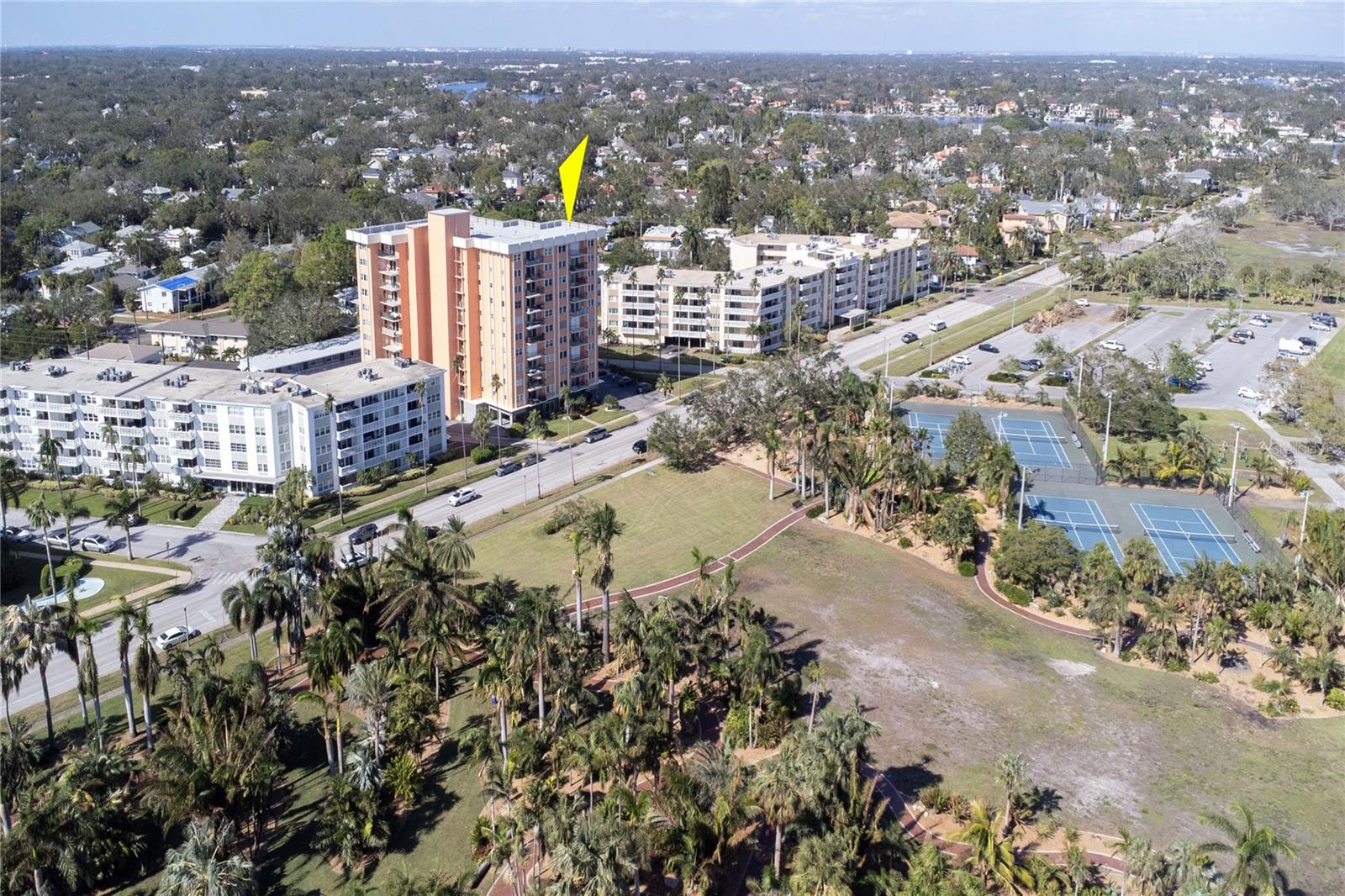 1120 N SHORE DR NE #1103, ST PETERSBURG, FL, 33701