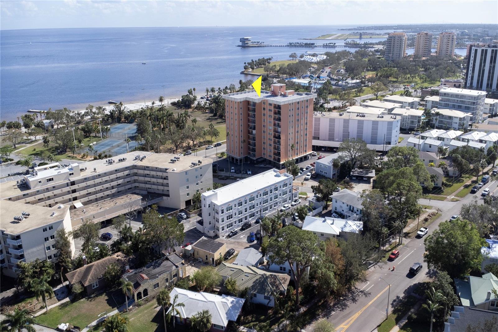 1120 N SHORE DR NE #1103, ST PETERSBURG, FL, 33701