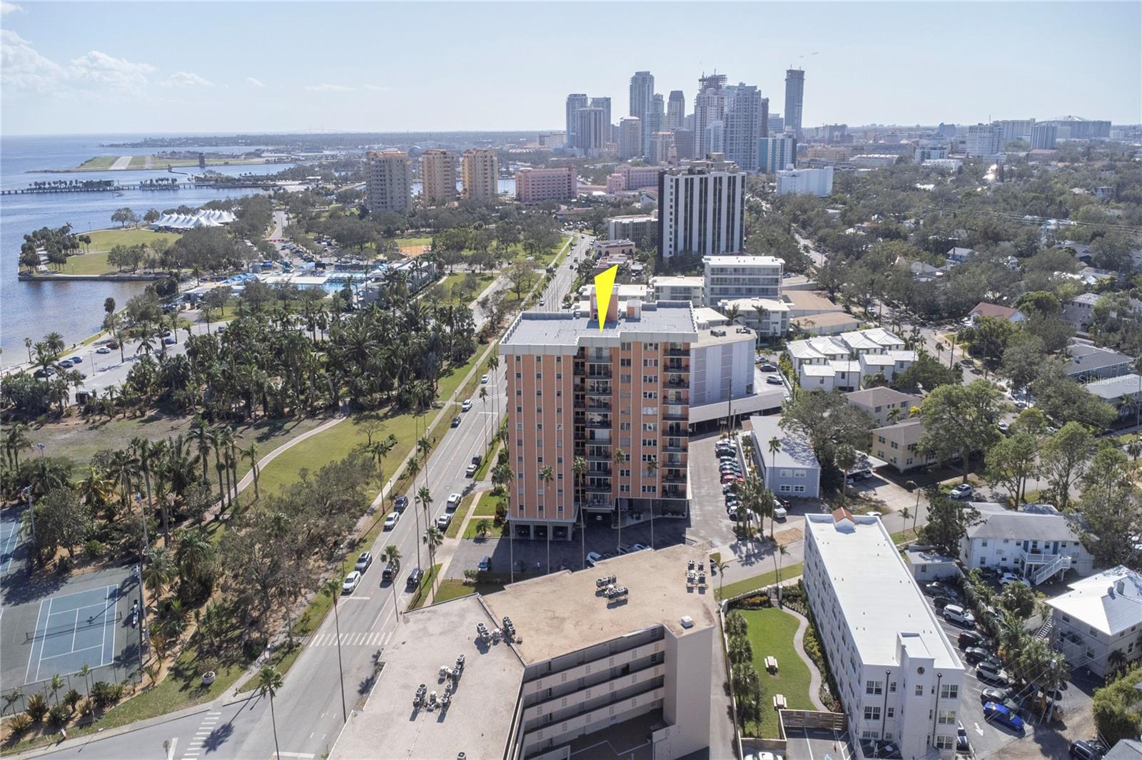 1120 N SHORE DR NE #1103, ST PETERSBURG, FL, 33701