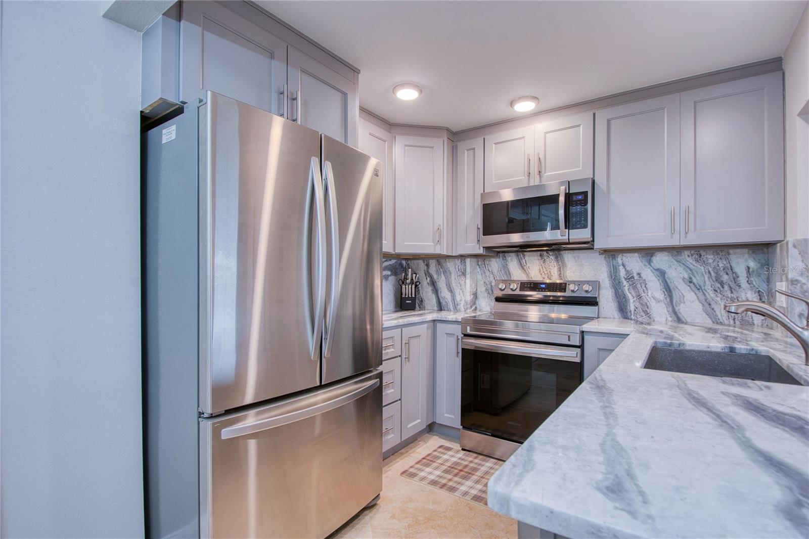 1120 N SHORE DR NE #1103, ST PETERSBURG, FL, 33701