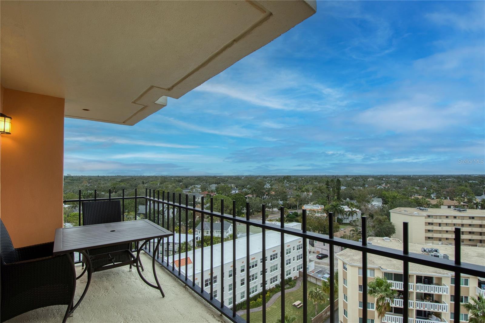1120 N SHORE DR NE #1103, ST PETERSBURG, FL, 33701