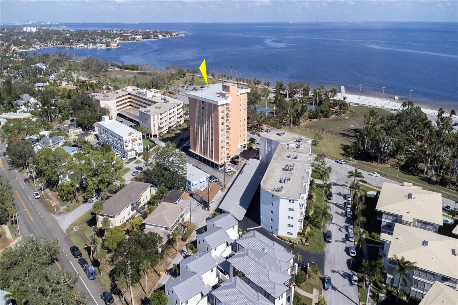 1120 N SHORE DR NE #1103, ST PETERSBURG, FL, 33701