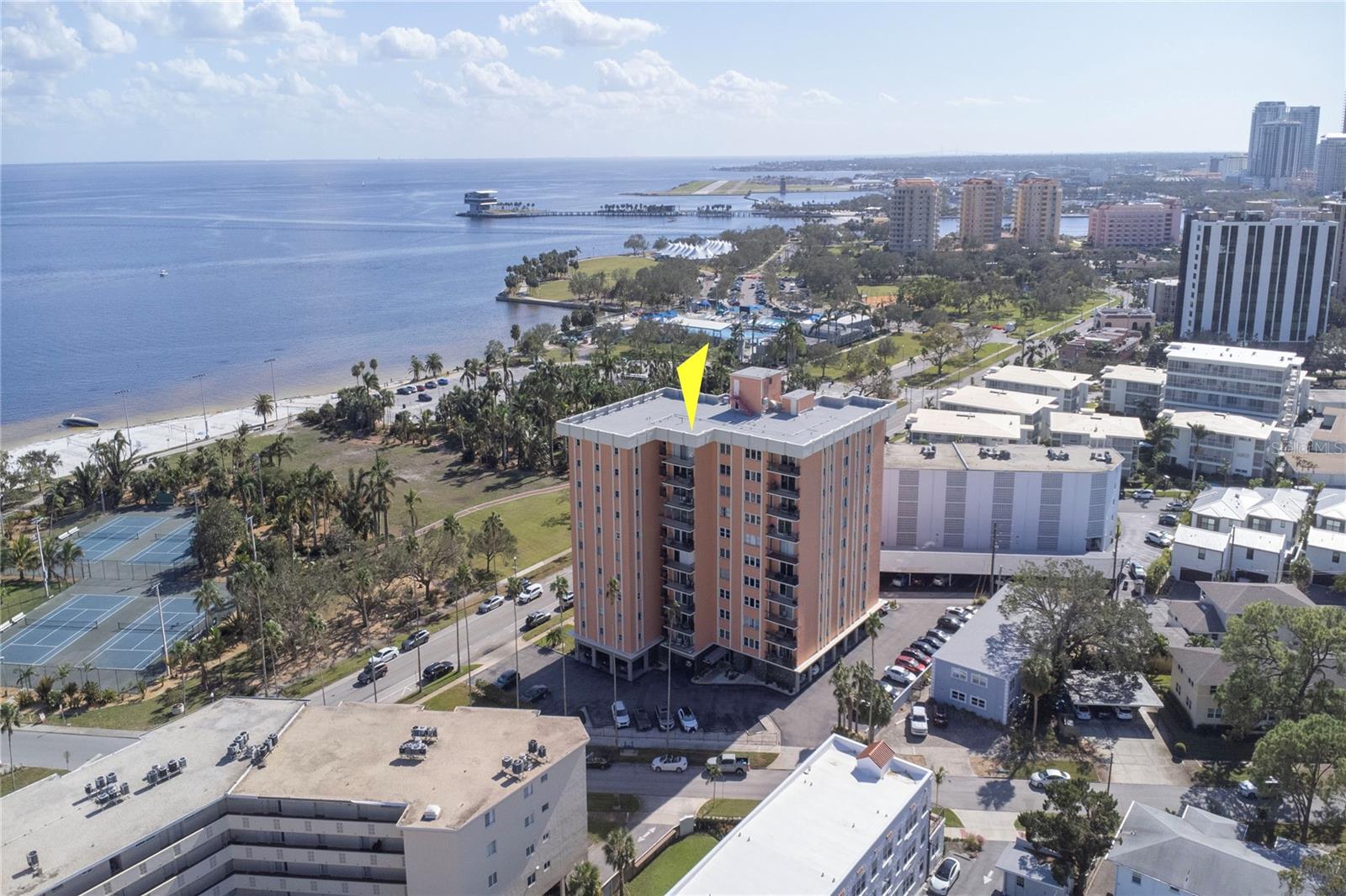1120 N SHORE DR NE #1103, ST PETERSBURG, FL, 33701