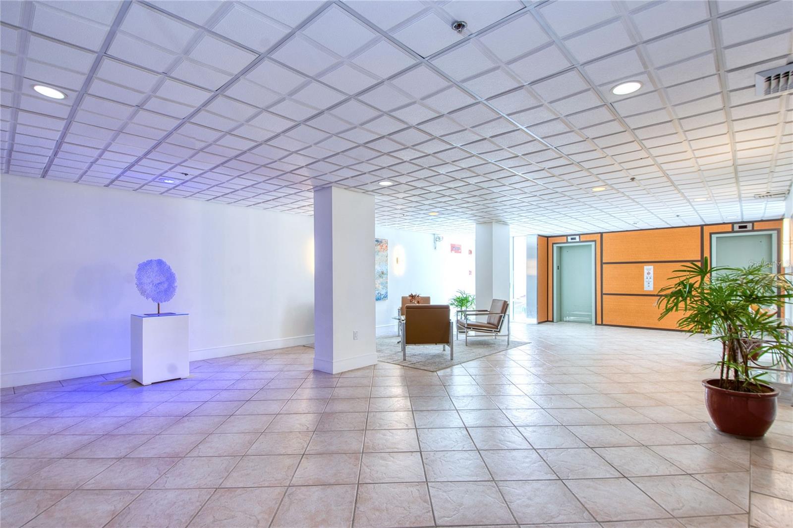 1120 N SHORE DR NE #1103, ST PETERSBURG, FL, 33701