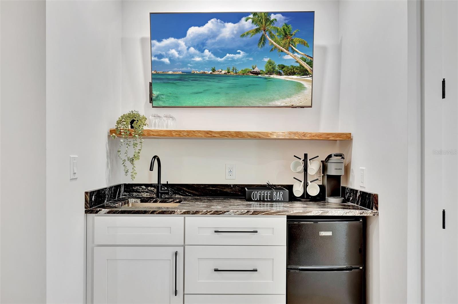 331 ALBERT ST, DUNEDIN, FL, 34698