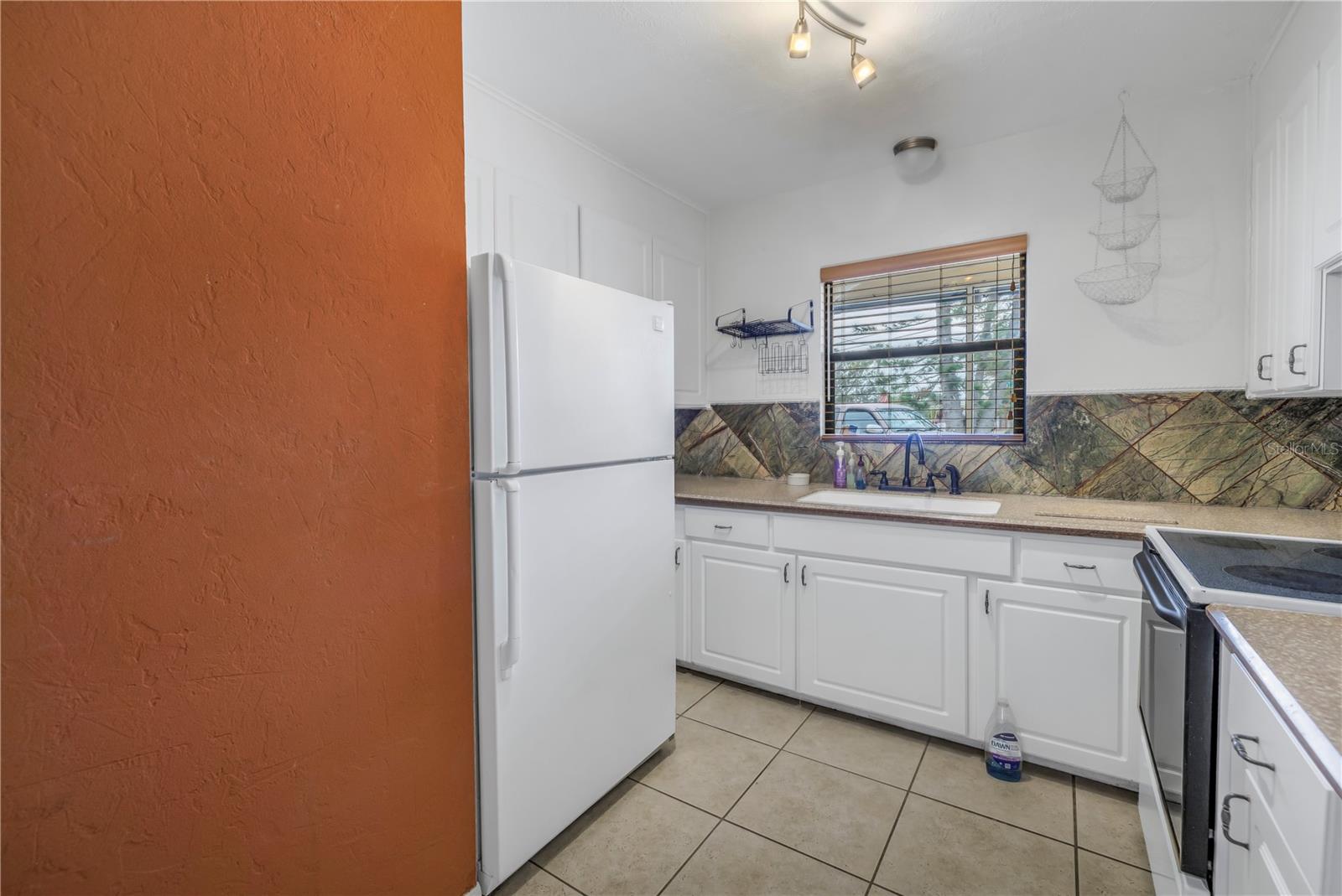 5659 SAINT LOUIS AVE, SARASOTA, FL, 34233