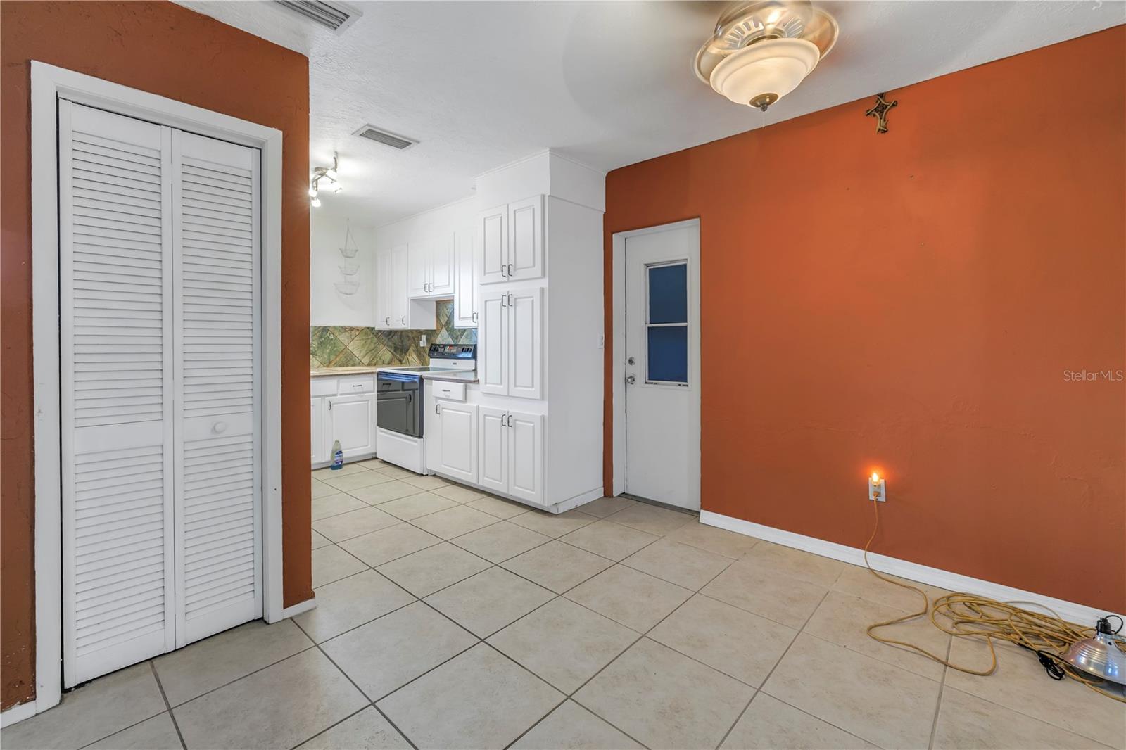 5659 SAINT LOUIS AVE, SARASOTA, FL, 34233