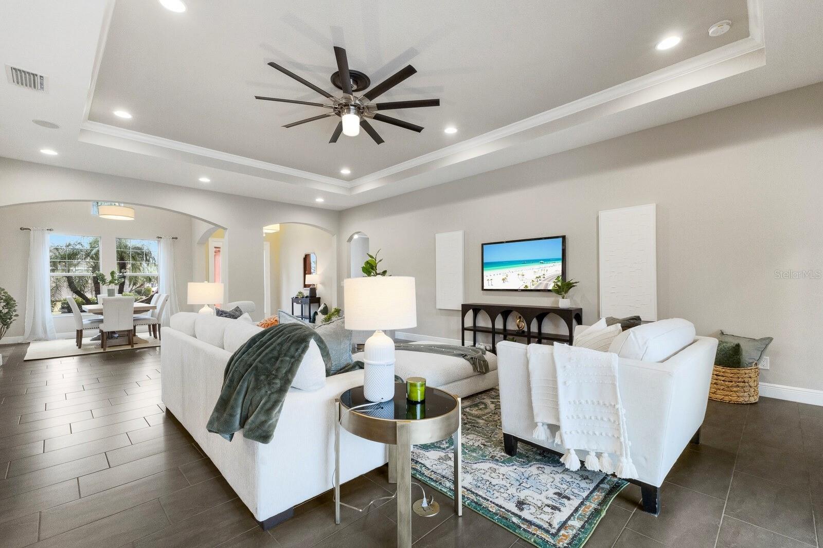 5203 LAKE OVERLOOK AVE, BRADENTON, FL, 34208