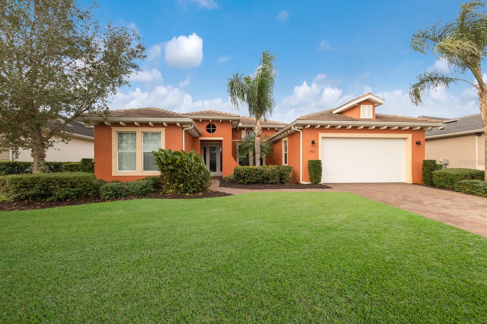 5203 LAKE OVERLOOK AVE, BRADENTON, FL, 34208