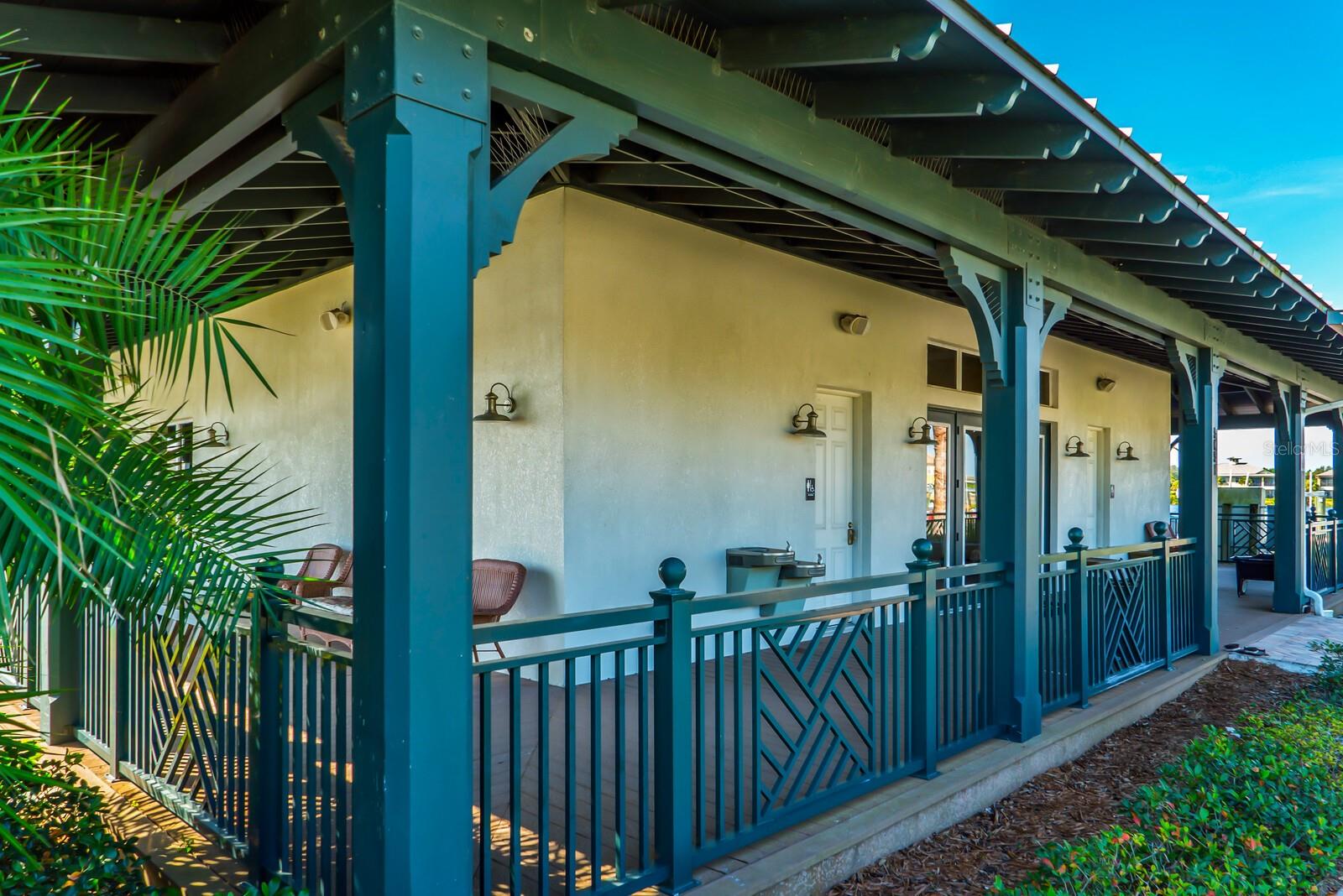 5203 LAKE OVERLOOK AVE, BRADENTON, FL, 34208