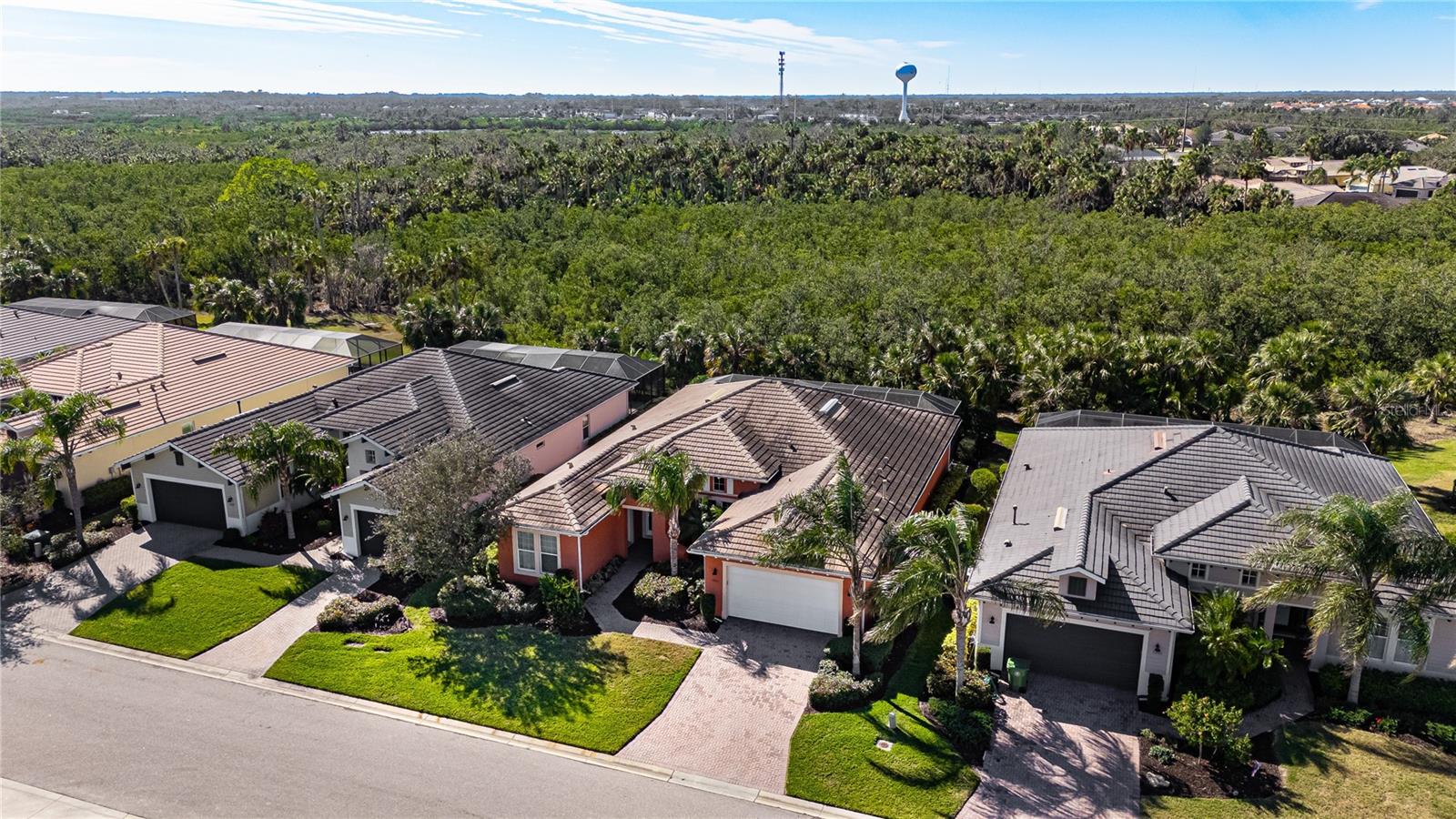 5203 LAKE OVERLOOK AVE, BRADENTON, FL, 34208