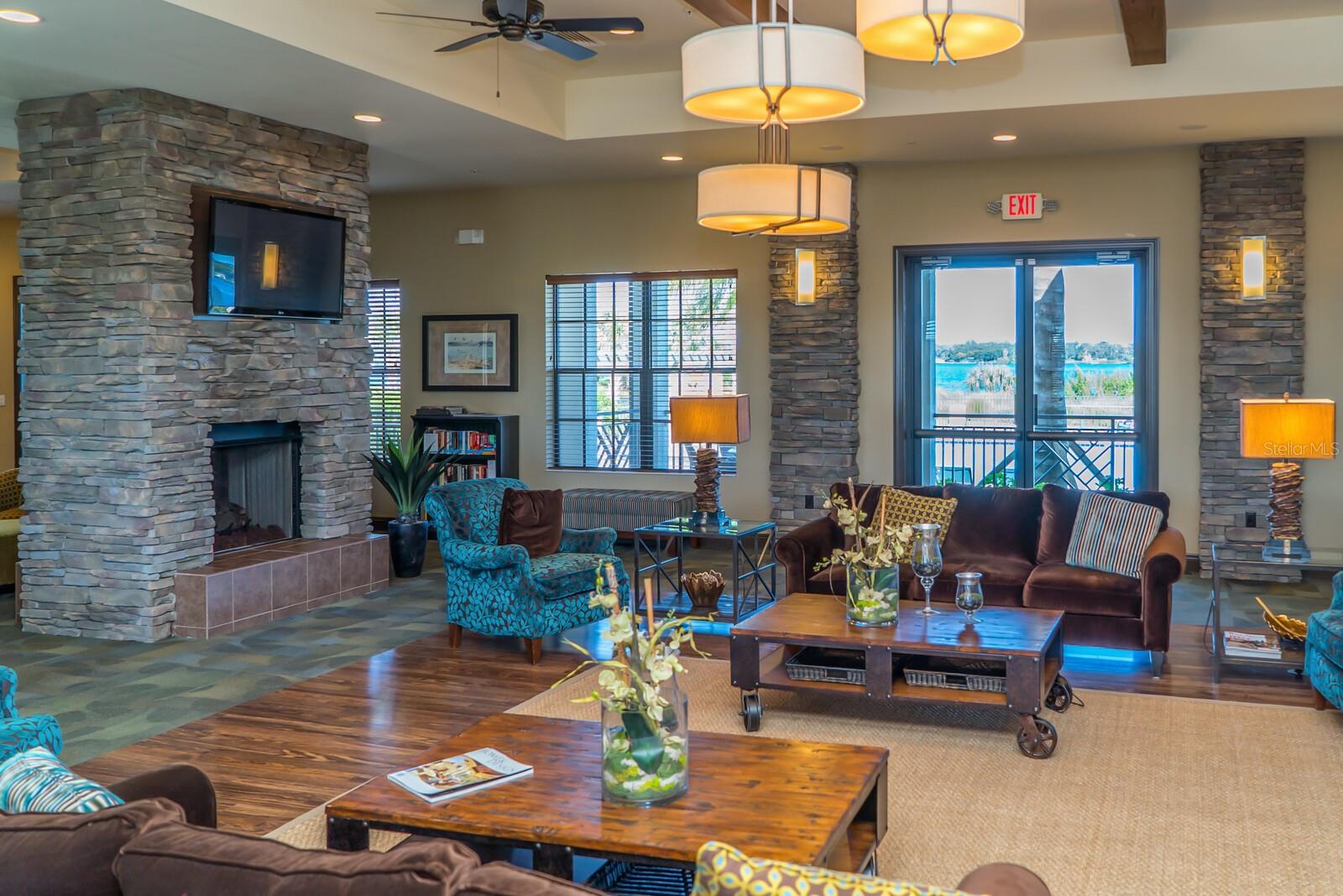 5203 LAKE OVERLOOK AVE, BRADENTON, FL, 34208
